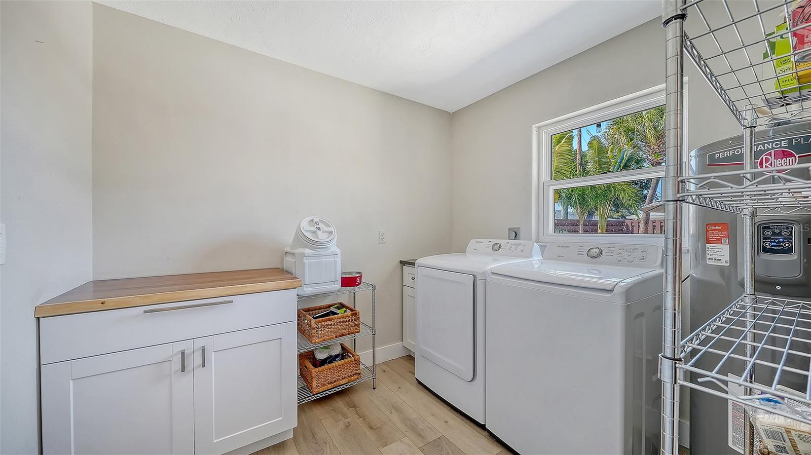 Image 29 of 52 For 6802 Roxbury Drive