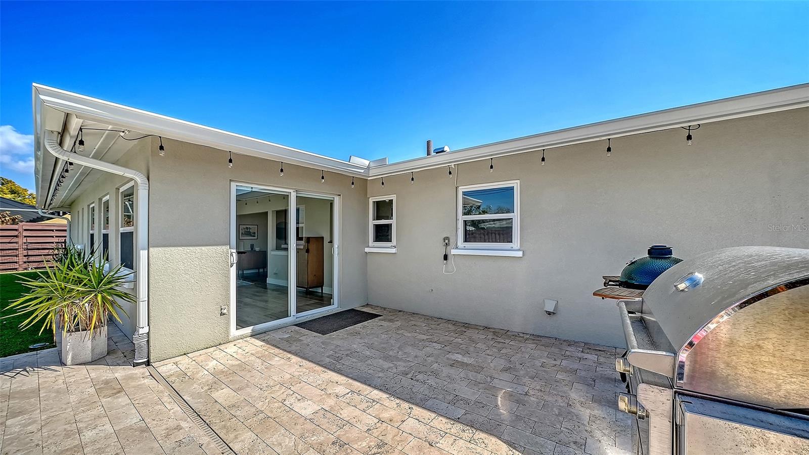 Image 30 of 52 For 6802 Roxbury Drive