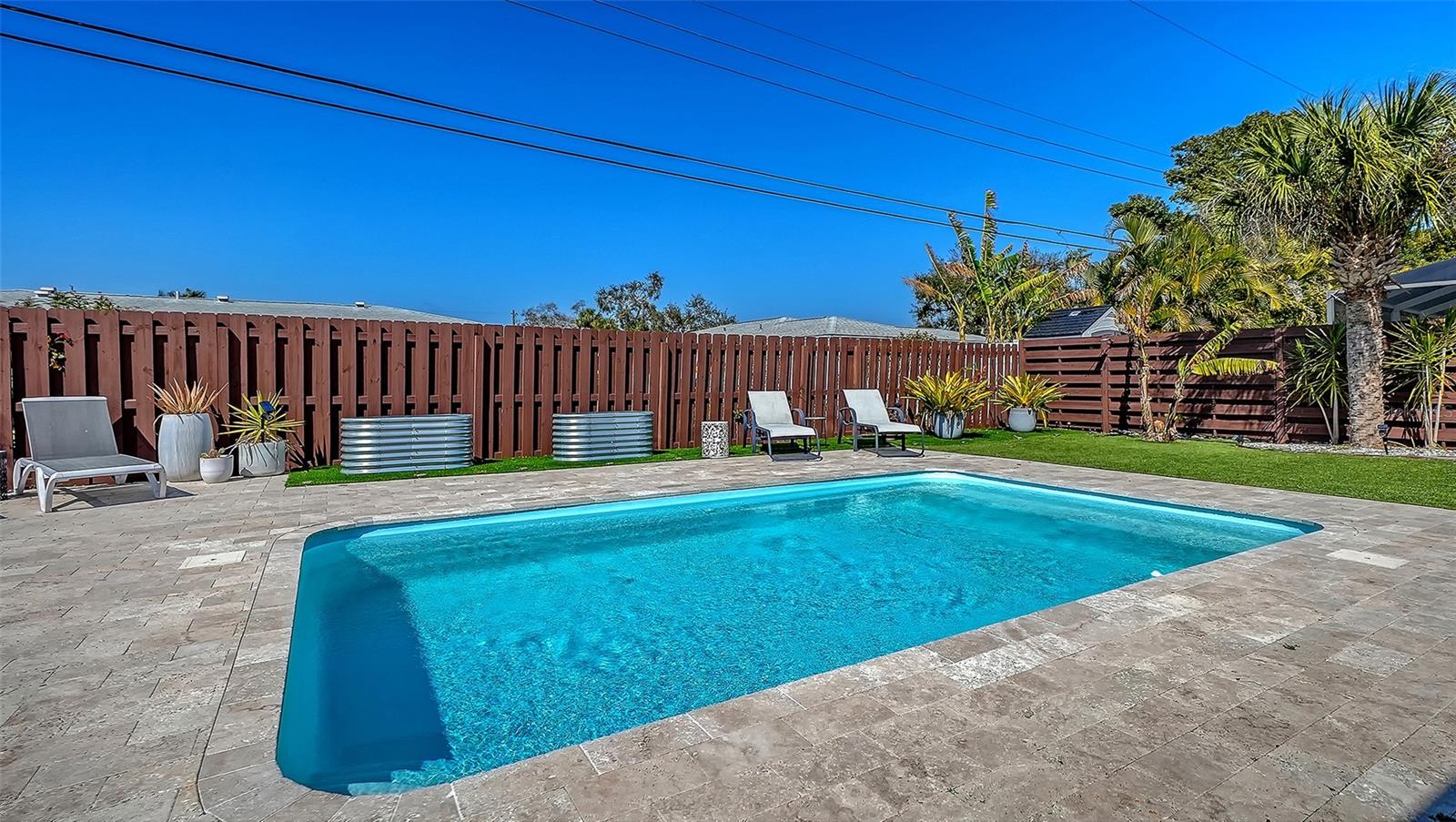 Image 36 of 52 For 6802 Roxbury Drive