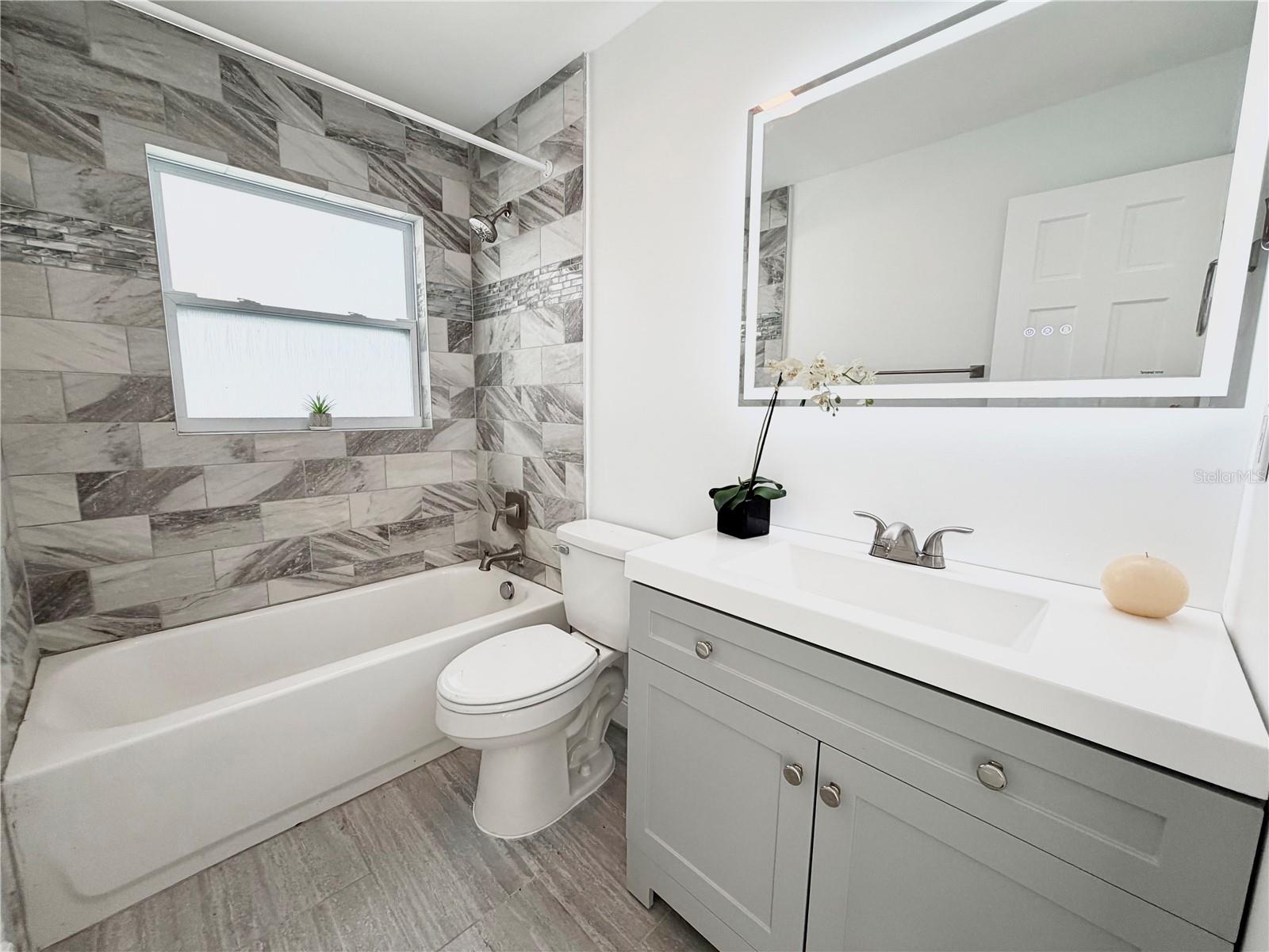 Image 18 of 35 For 200 140th Avenue E W