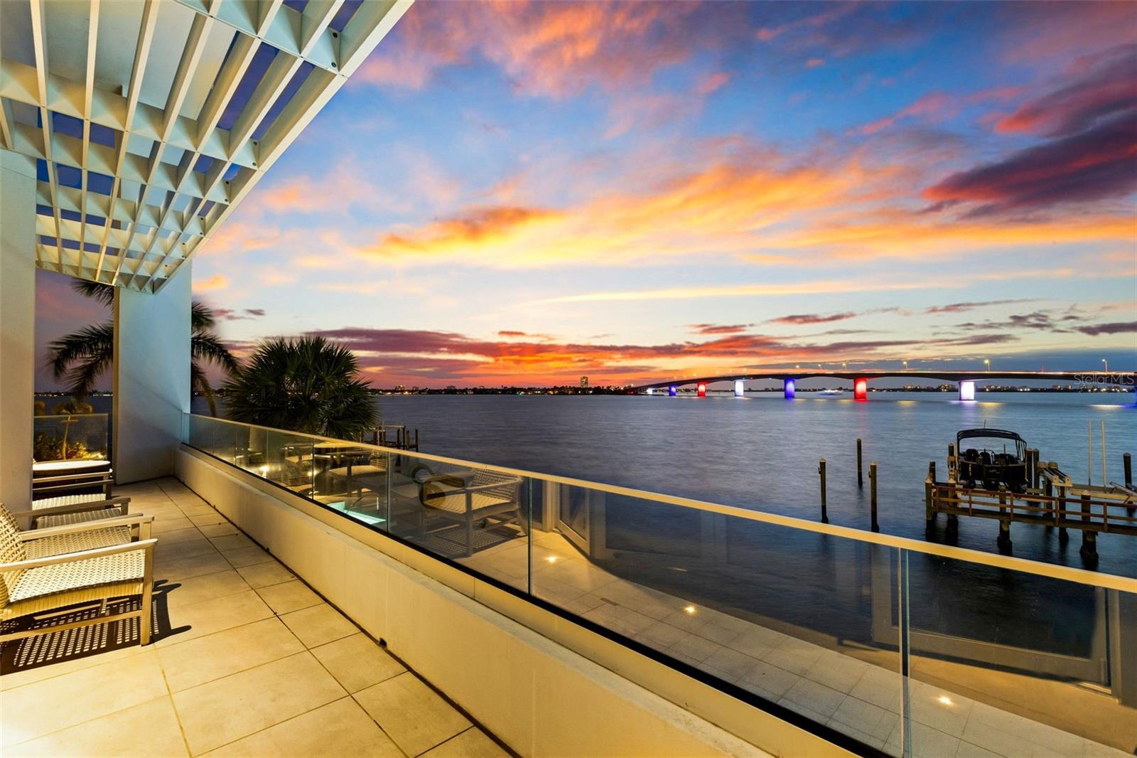 Image 16 of 100 For 280 Golden Gate Point 200