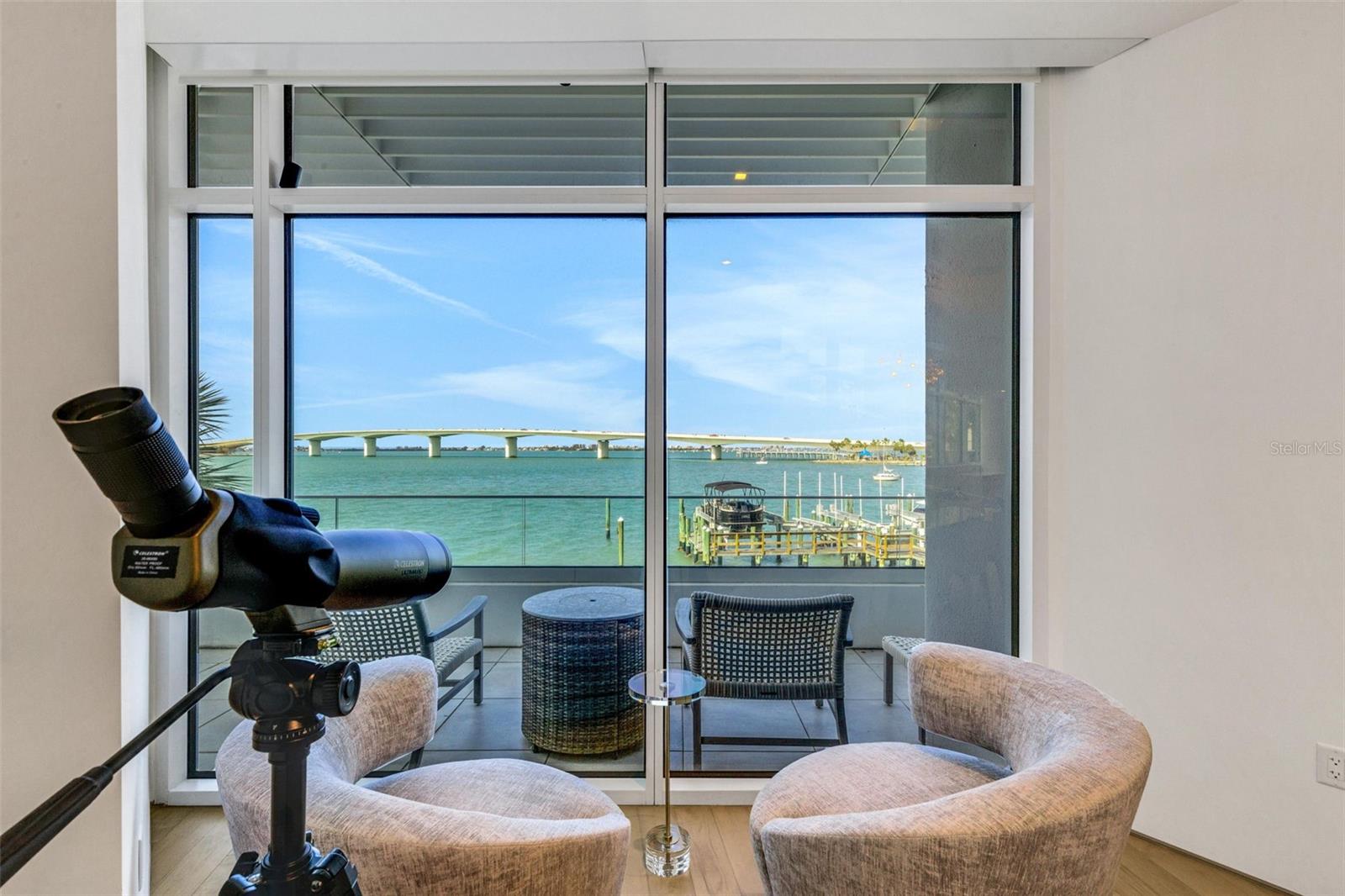 Image 43 of 100 For 280 Golden Gate Point 200