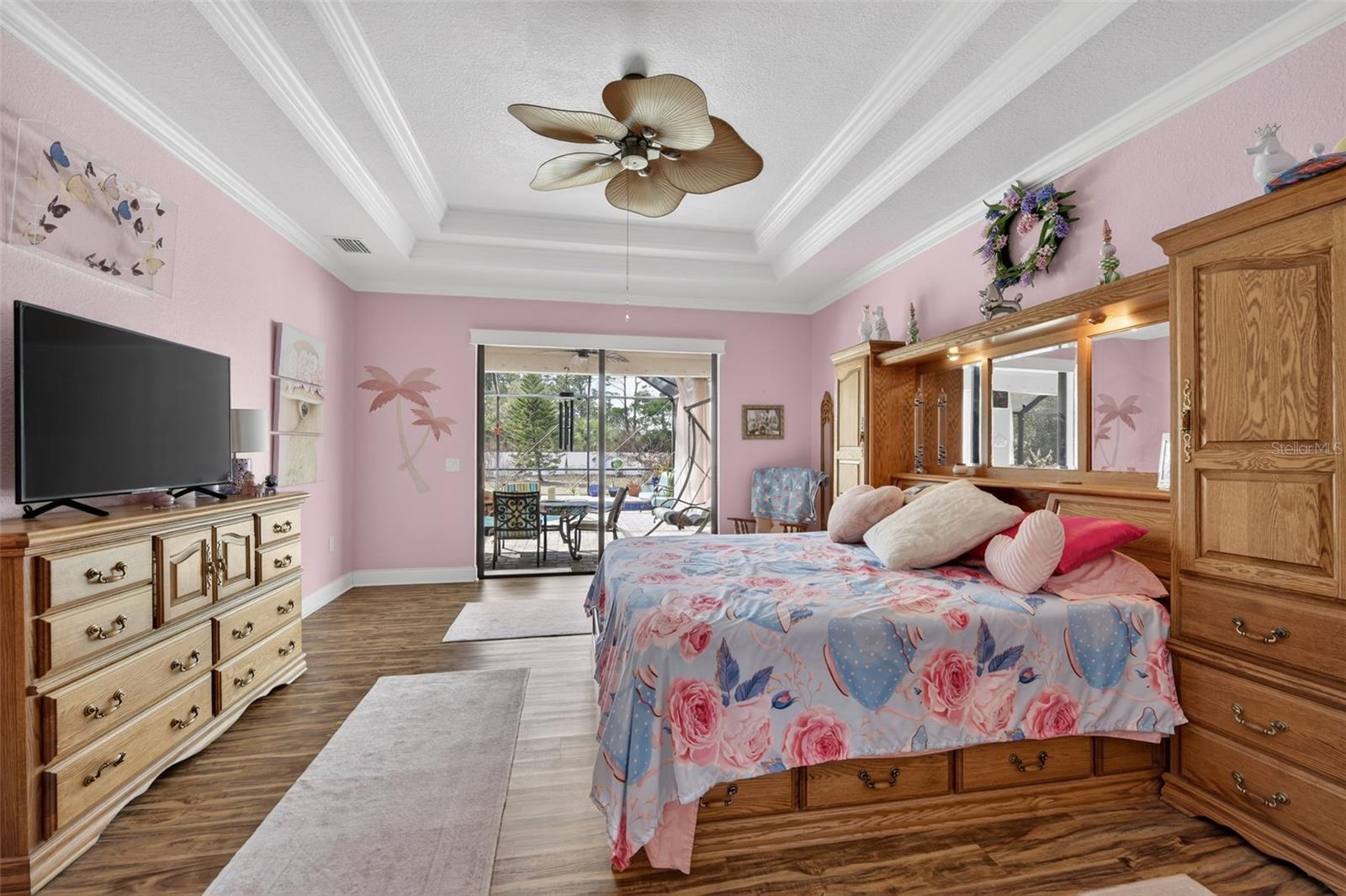 Image 18 of 32 For 1017 Cabot Street