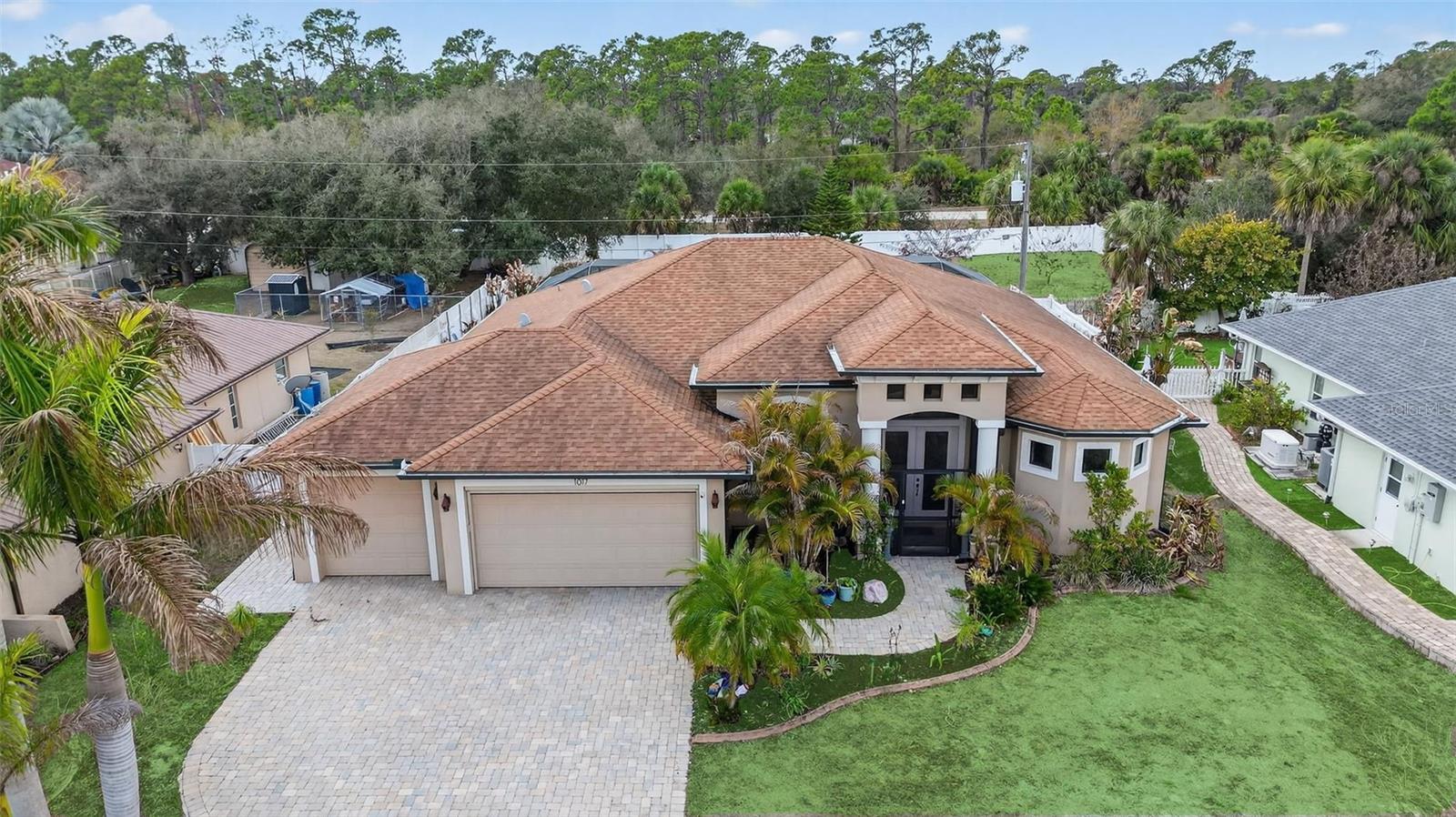 Image 2 of 32 For 1017 Cabot Street