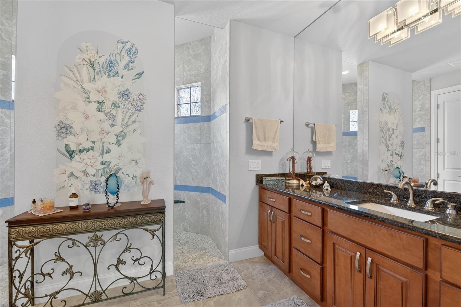 Image 20 of 32 For 1017 Cabot Street