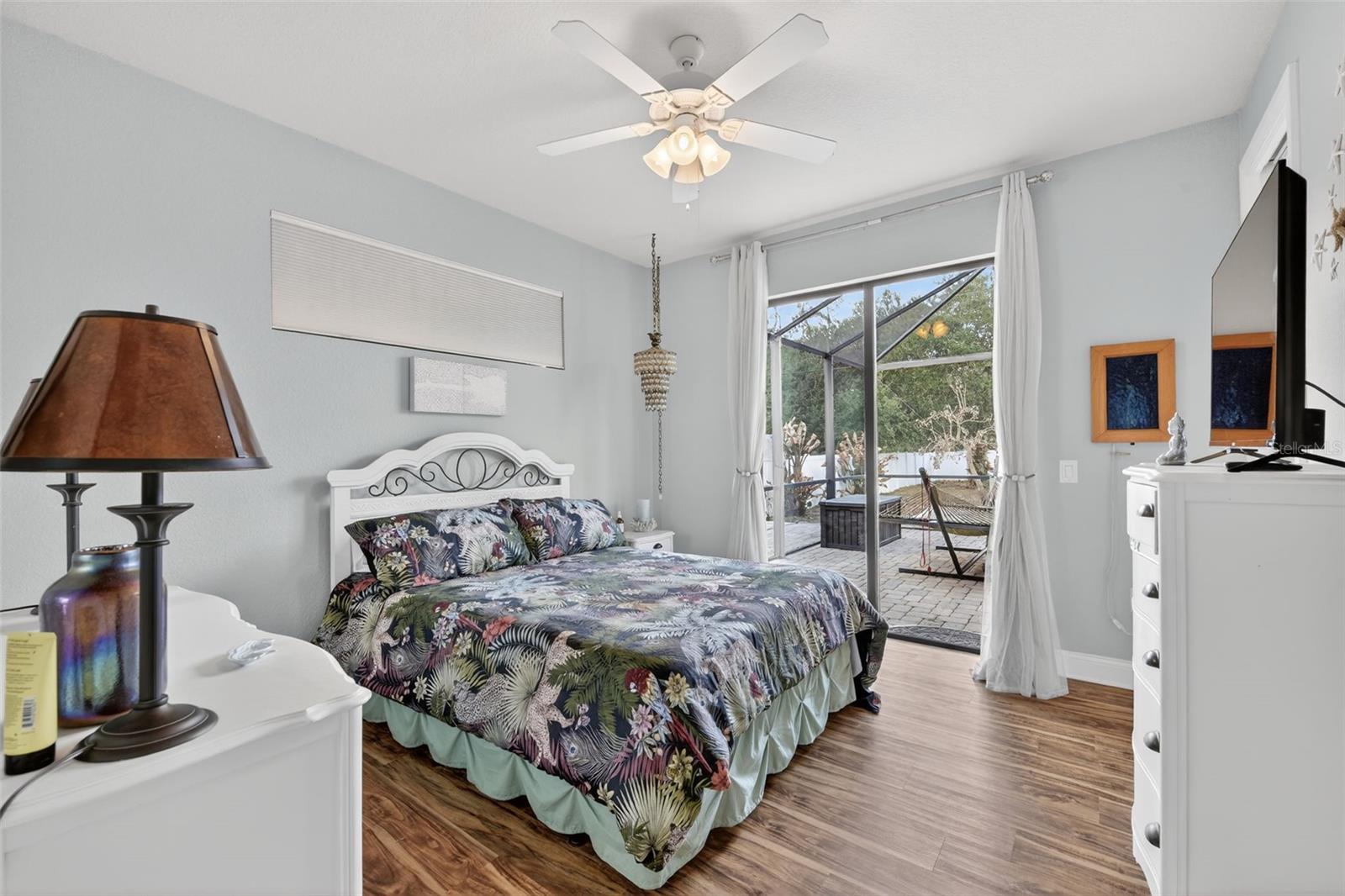 Image 23 of 32 For 1017 Cabot Street