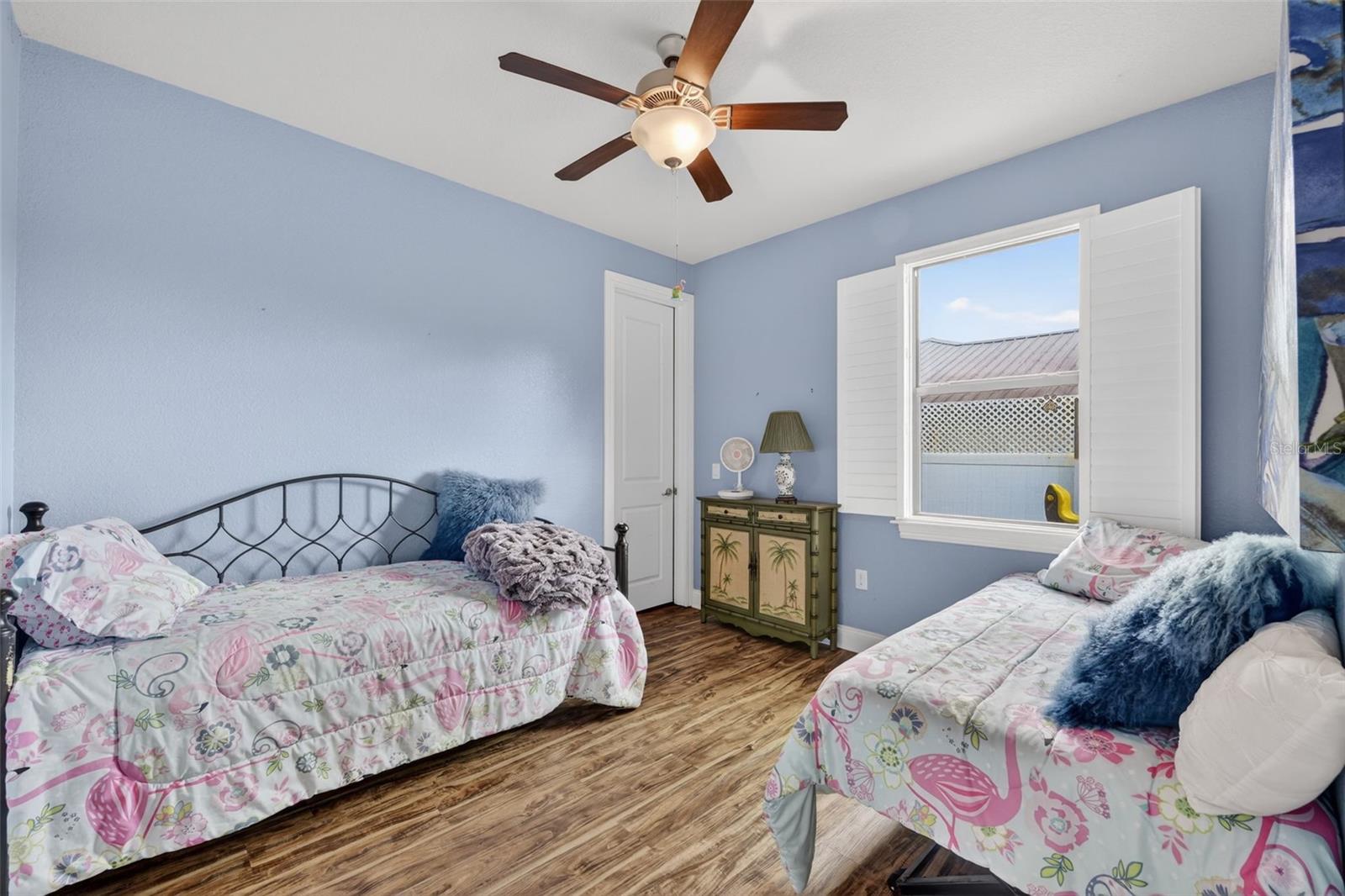 Image 26 of 32 For 1017 Cabot Street