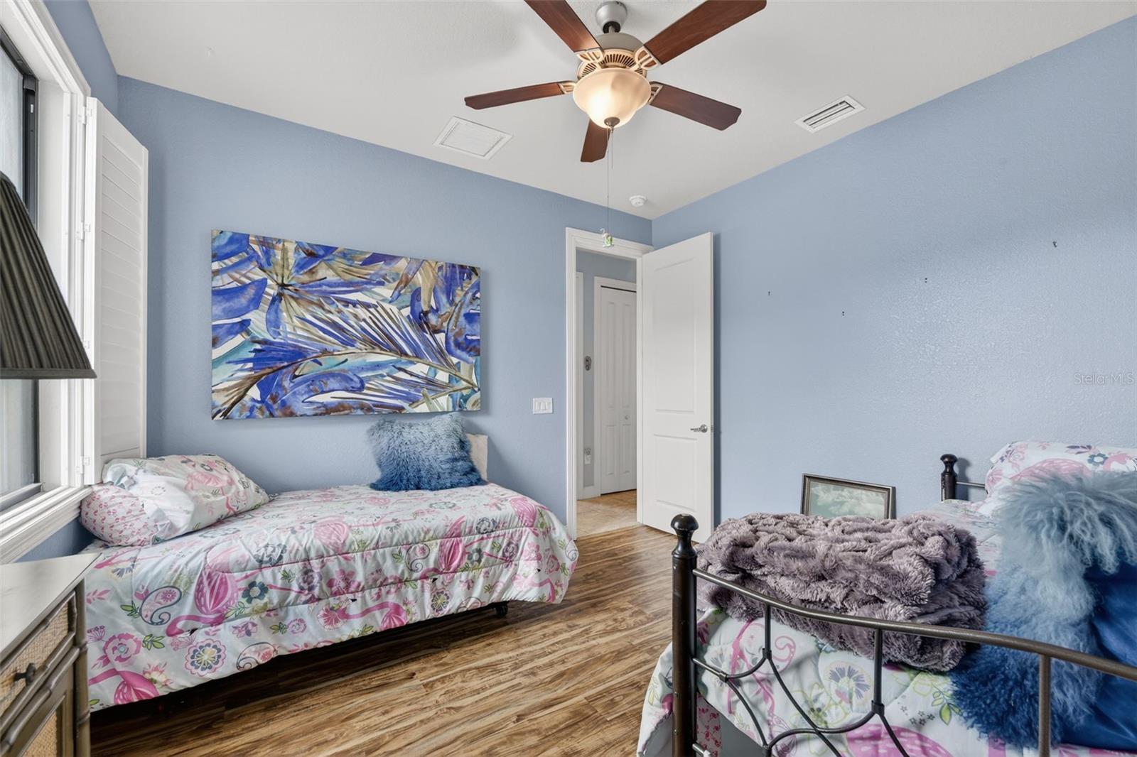 Image 27 of 32 For 1017 Cabot Street