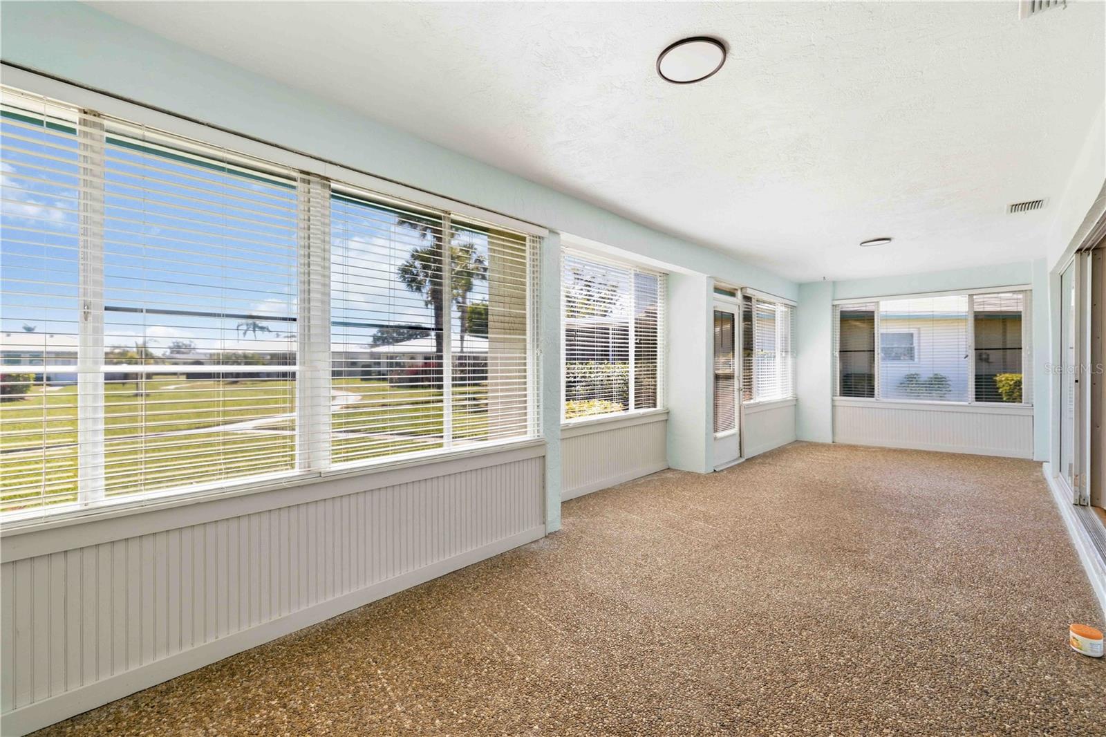 Image 18 of 31 For 7011 9th Avenue W