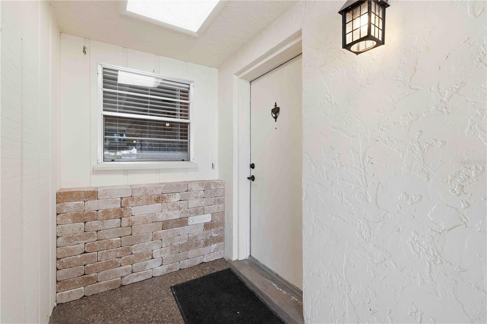 Image 26 of 31 For 7011 9th Avenue W