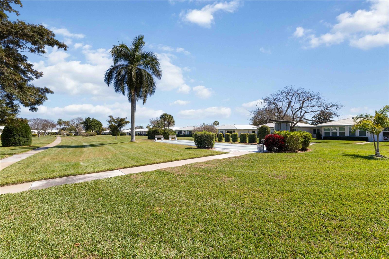 Image 28 of 31 For 7011 9th Avenue W