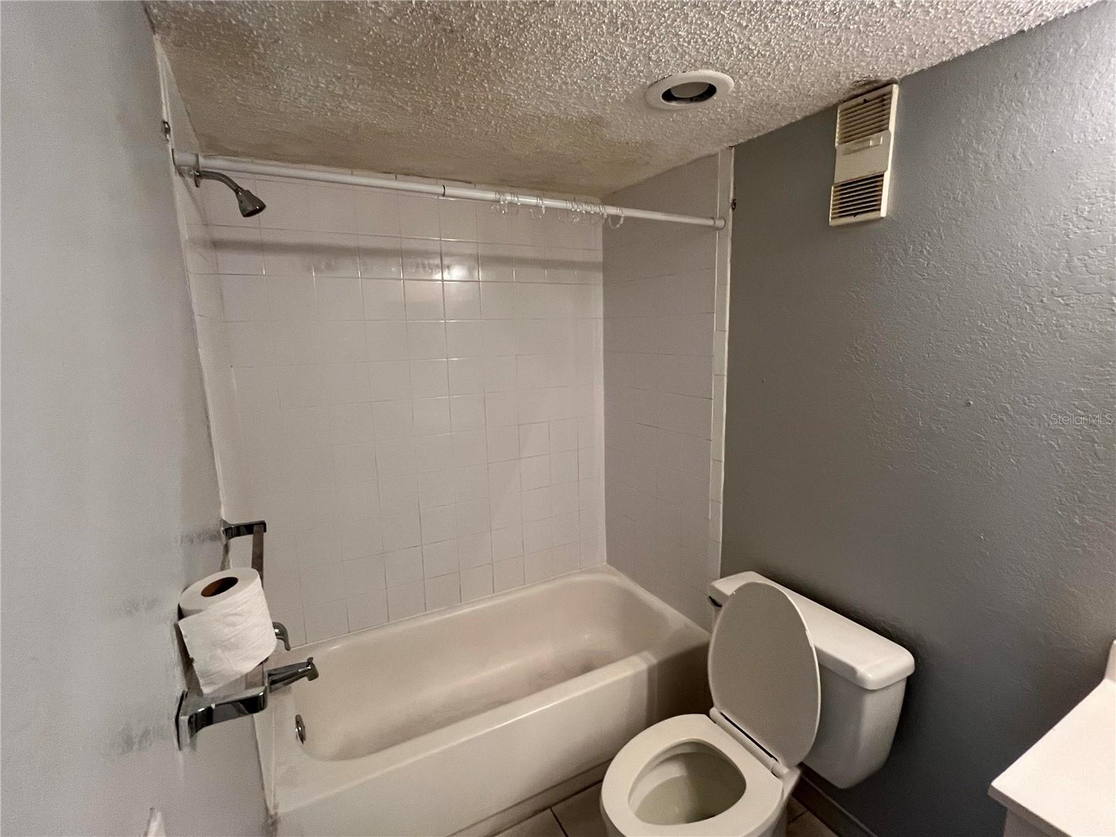 Image 9 of 28 For 2760 Coconut Bay Lane 235 (3e)