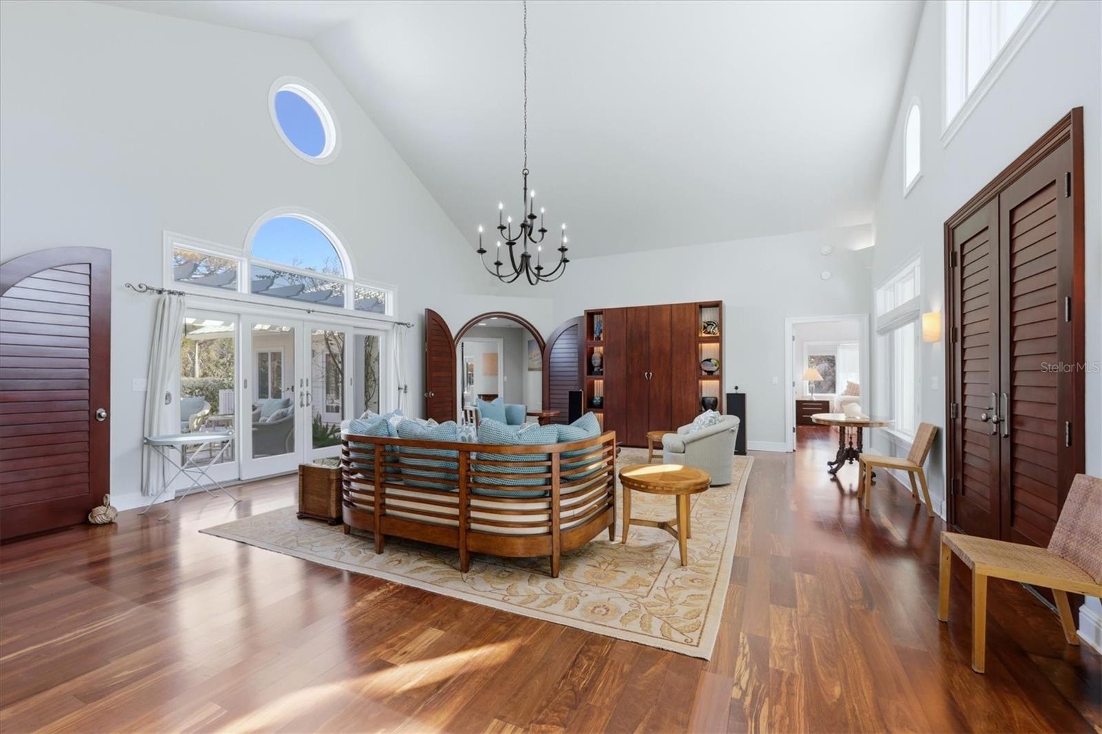 Image 16 of 83 For 4839 Givens Court