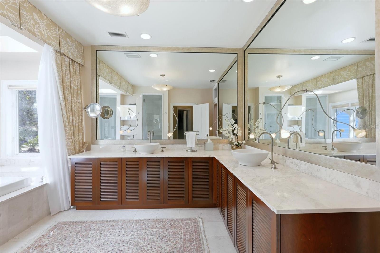 Image 31 of 83 For 4839 Givens Court