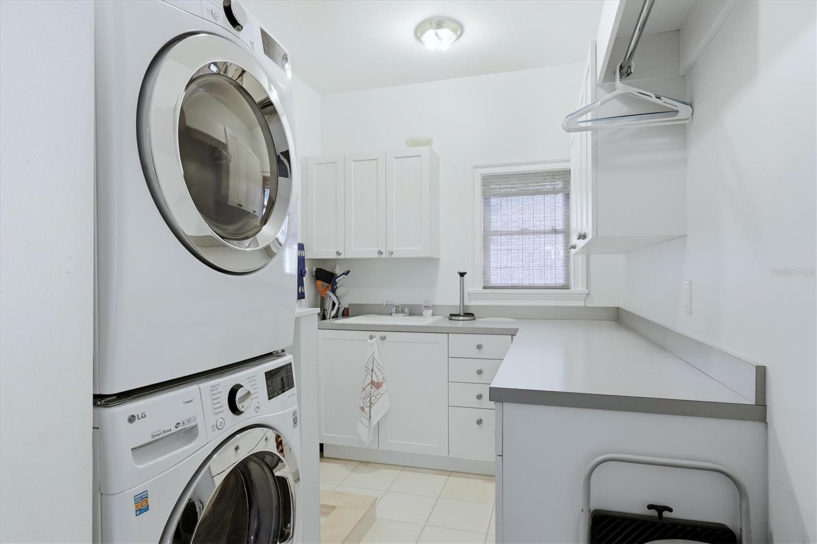 Image 38 of 83 For 4839 Givens Court