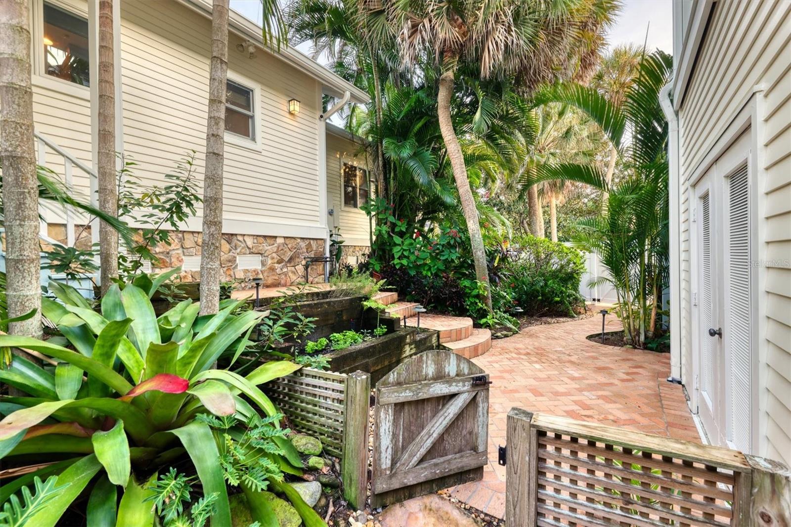 Image 68 of 83 For 4839 Givens Court