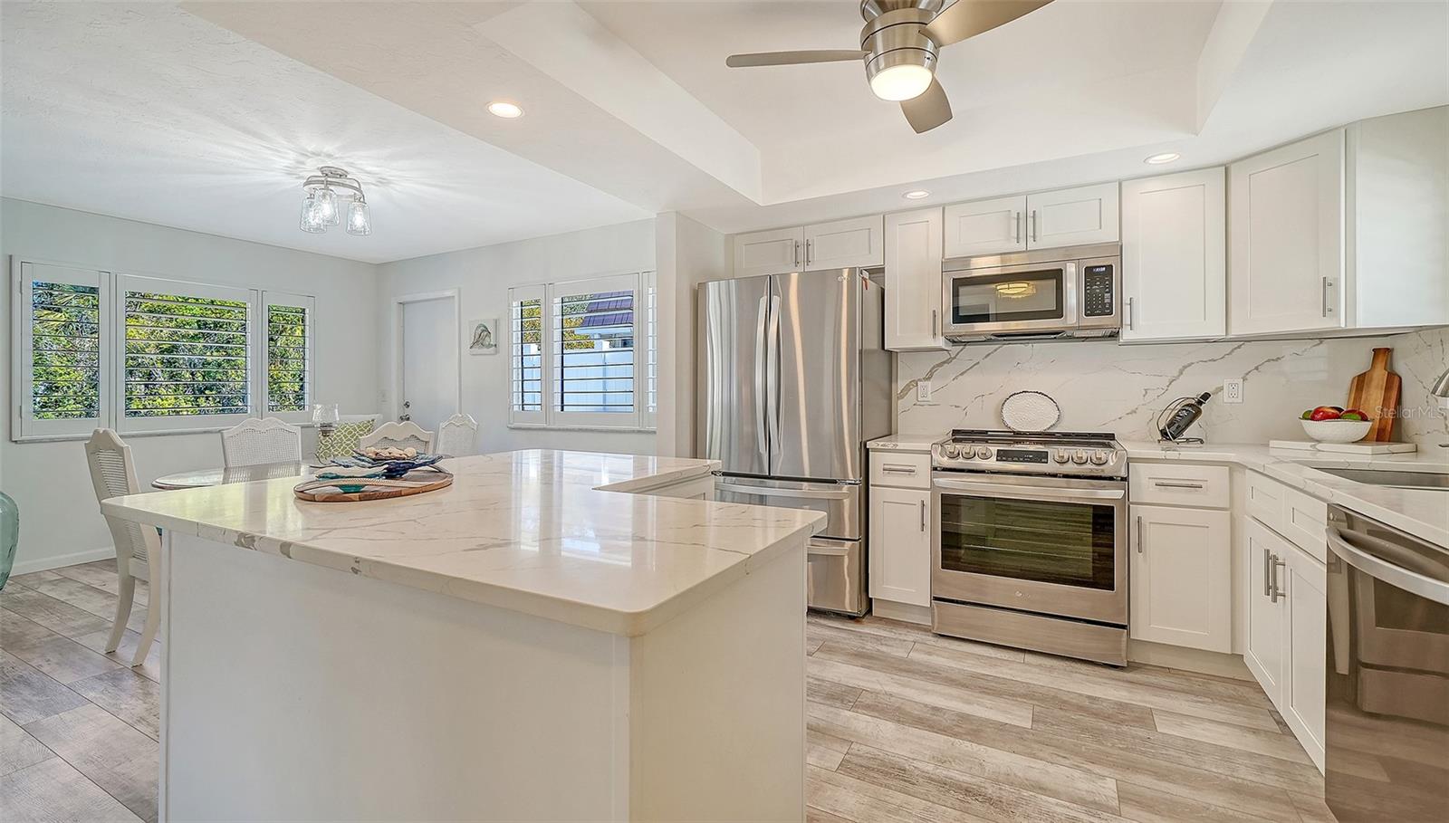 Image 12 of 66 For 5469 Riverbluff Circle 42