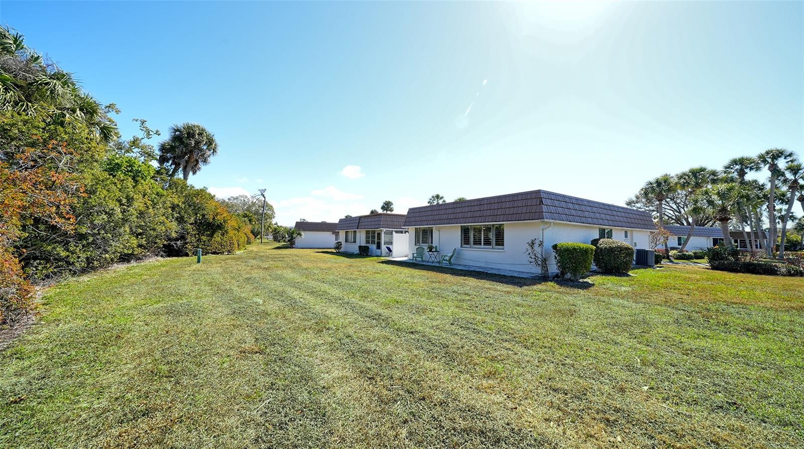 Image 28 of 66 For 5469 Riverbluff Circle 42