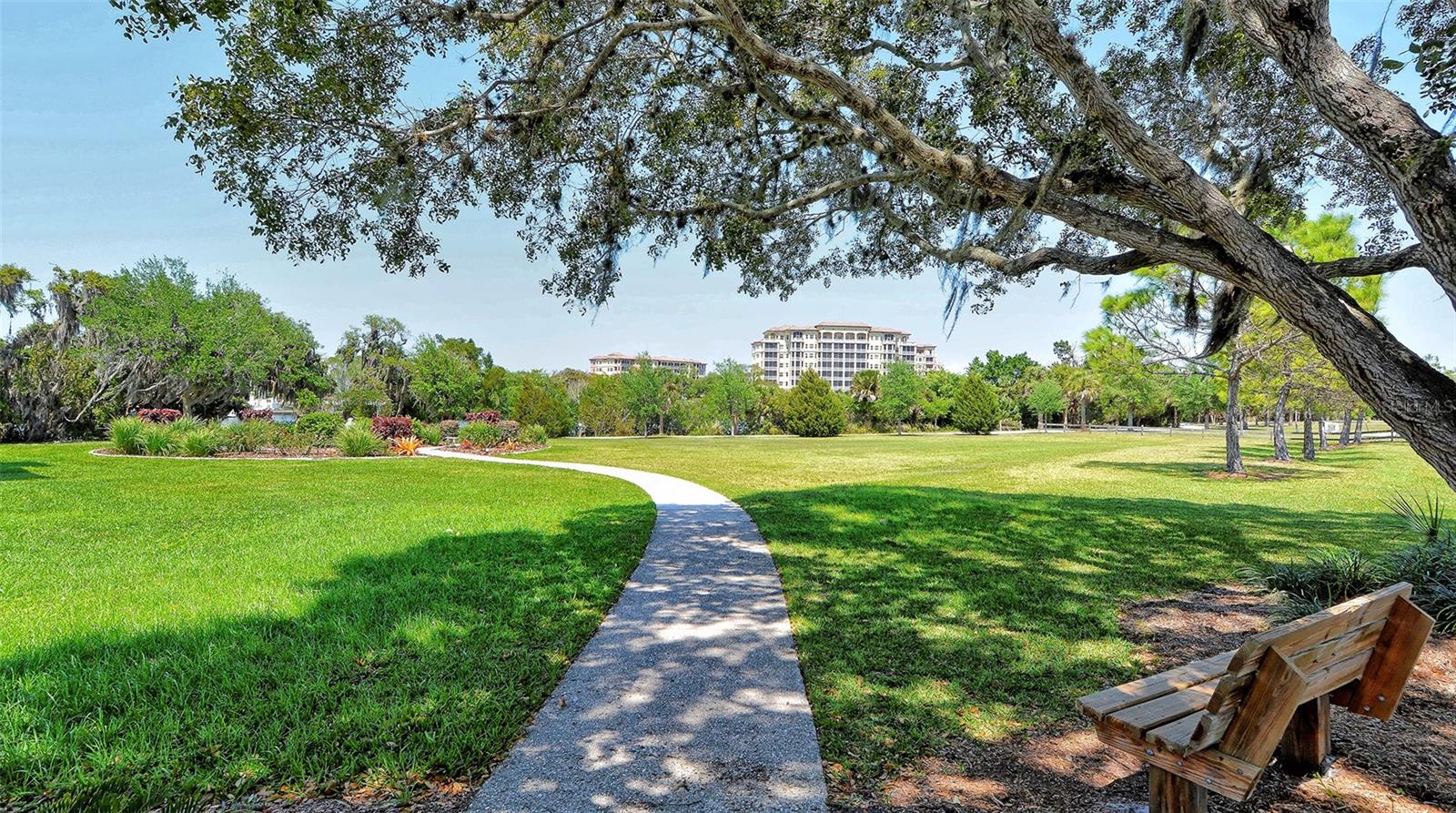 Image 55 of 66 For 5469 Riverbluff Circle 42