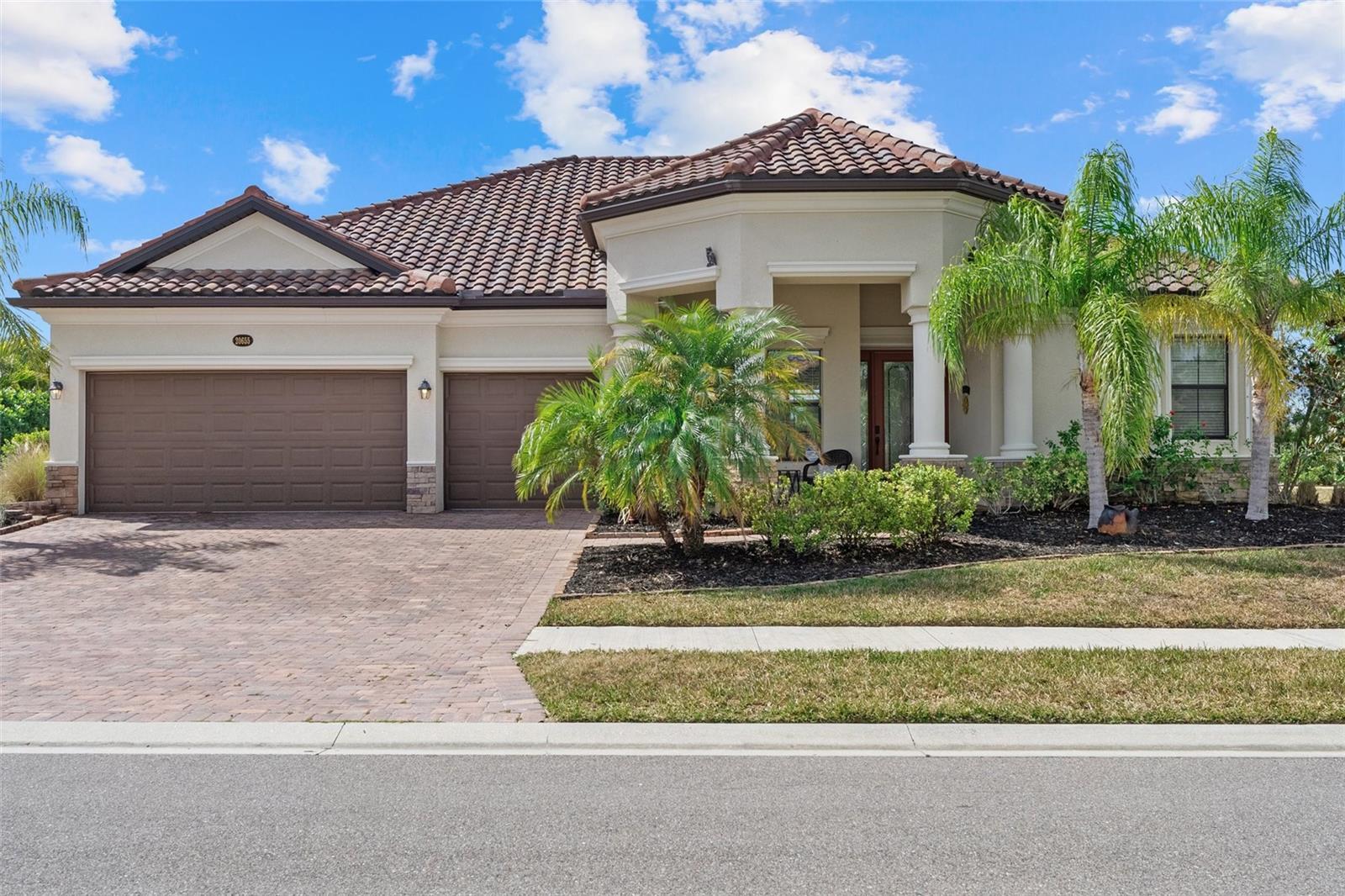 Details for 20655 Valprato Court, VENICE, FL 34293