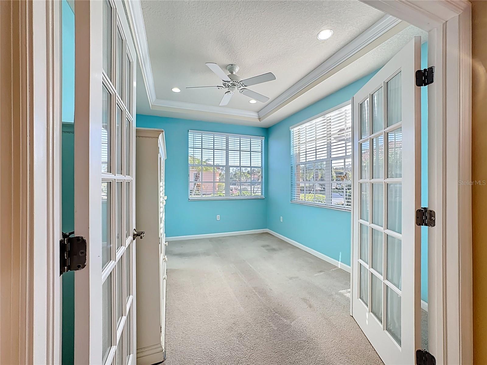 Image 26 of 53 For 5609 Spanish Point Court