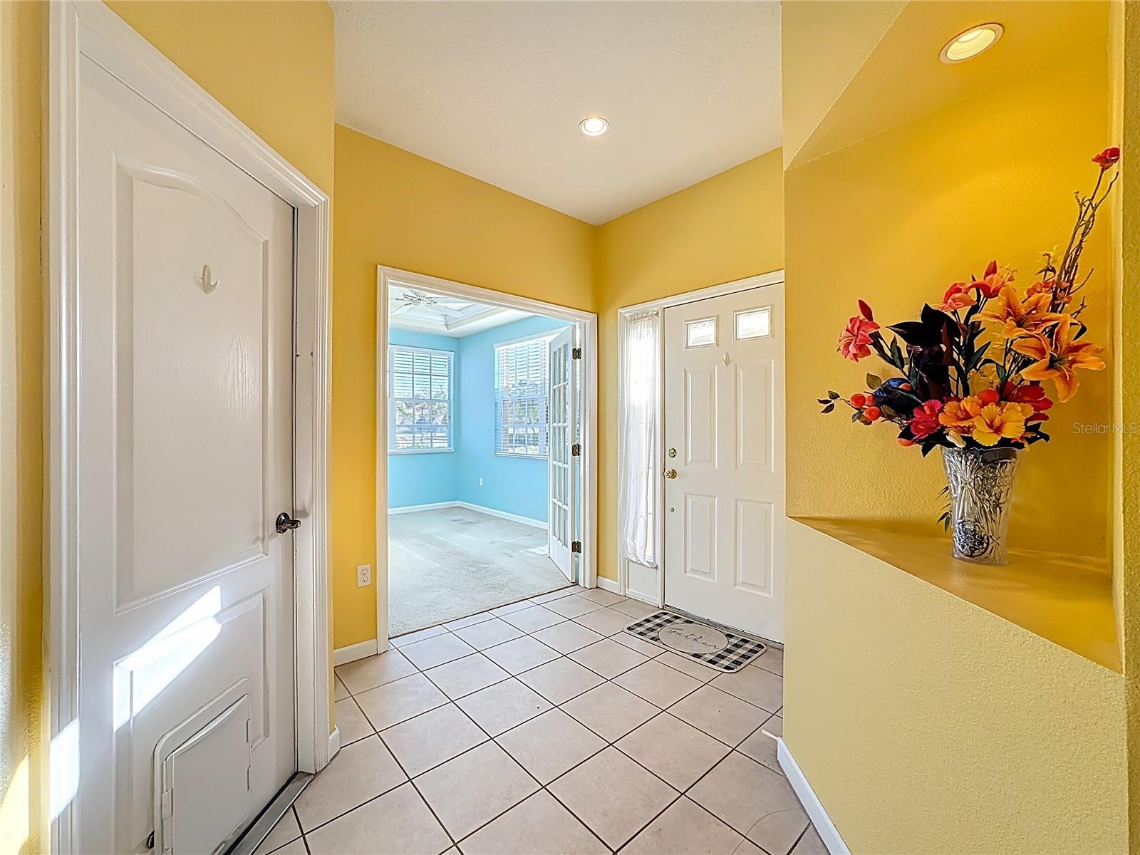 Image 3 of 53 For 5609 Spanish Point Court