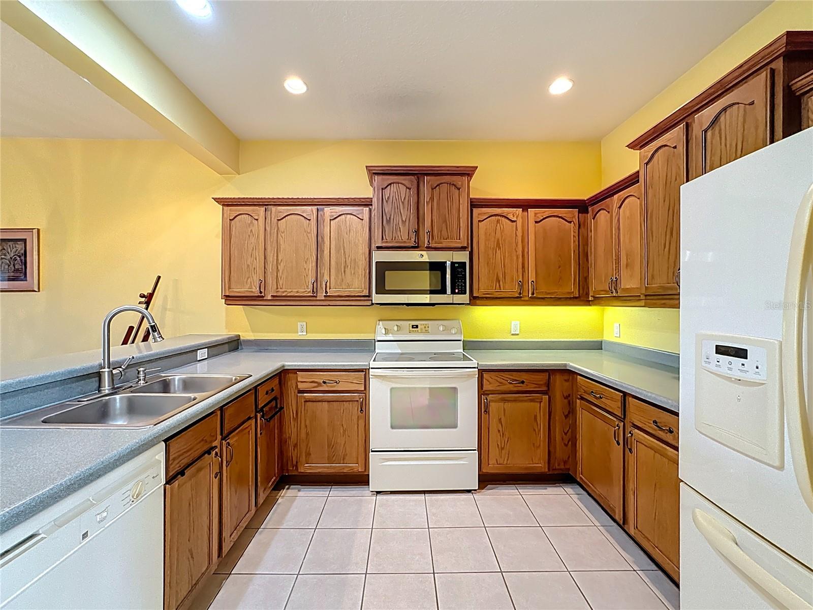 Image 5 of 53 For 5609 Spanish Point Court