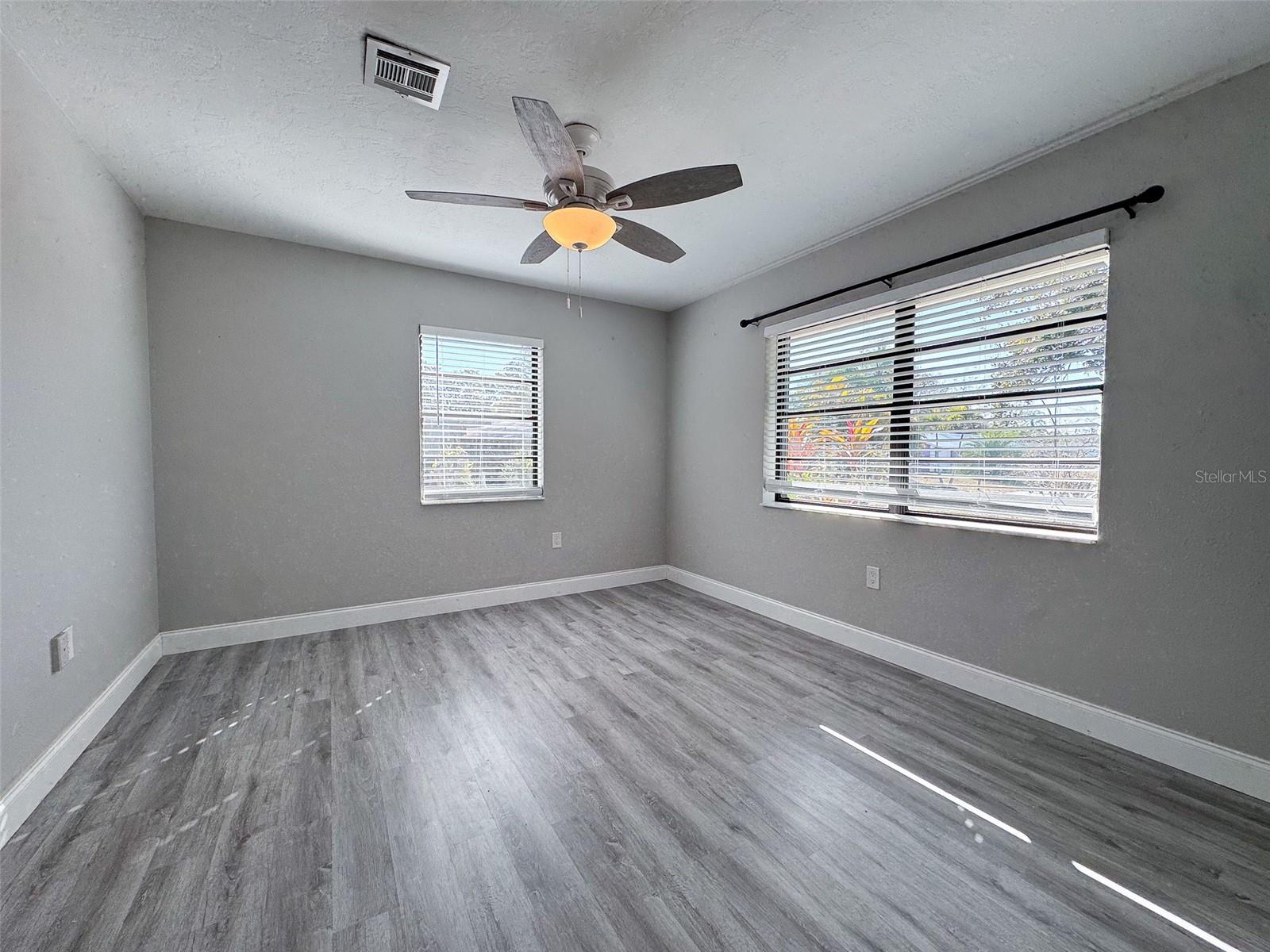 Image 14 of 35 For 3857 Woodrow Ridge Street