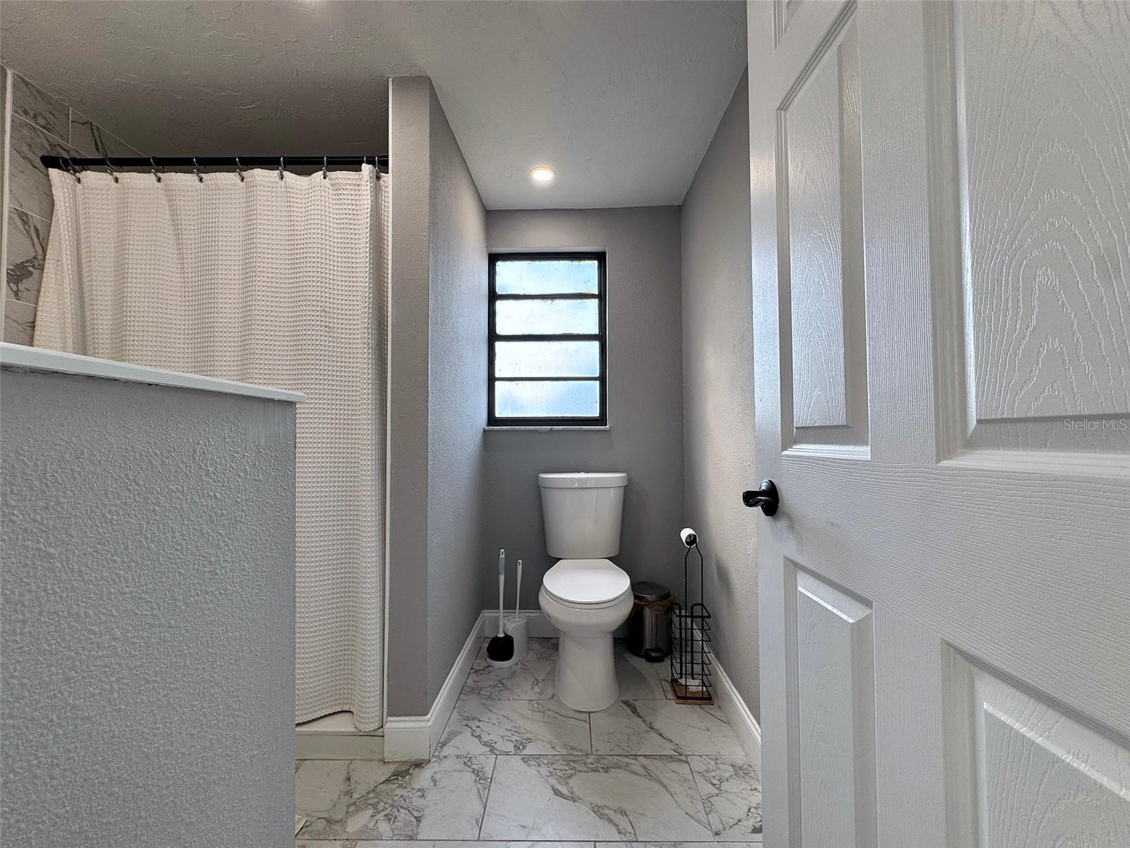 Image 22 of 35 For 3857 Woodrow Ridge Street