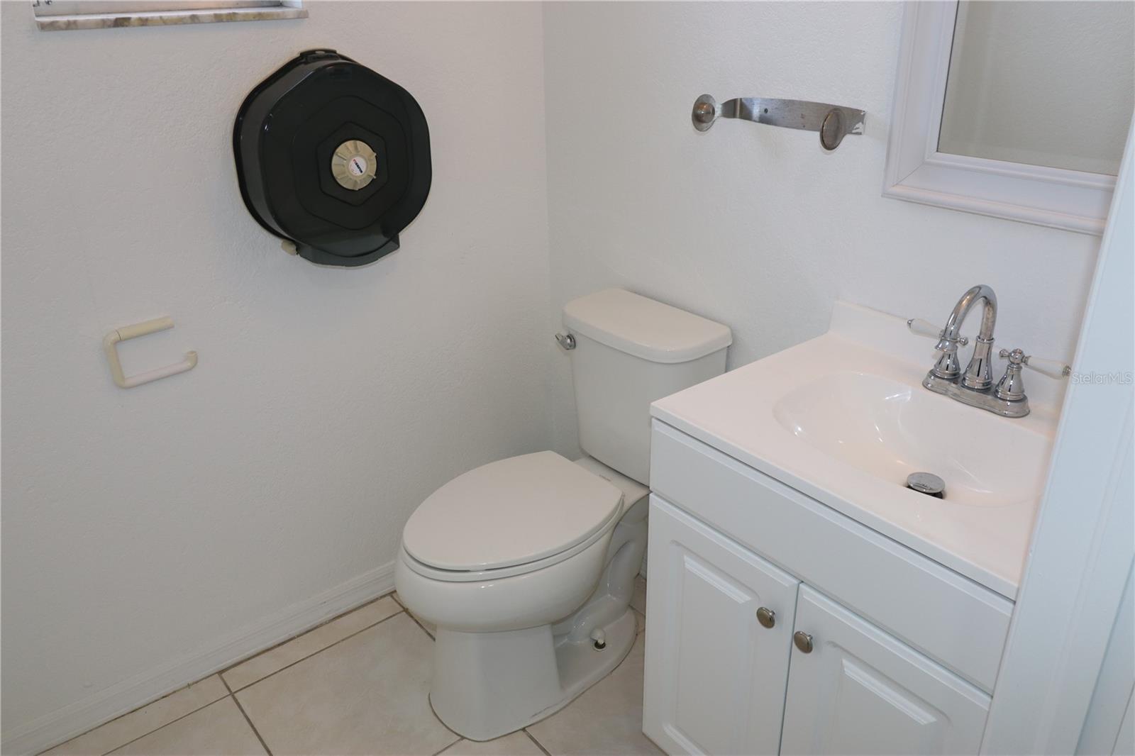 Image 5 of 9 For 18350 Paulson Drive C-4