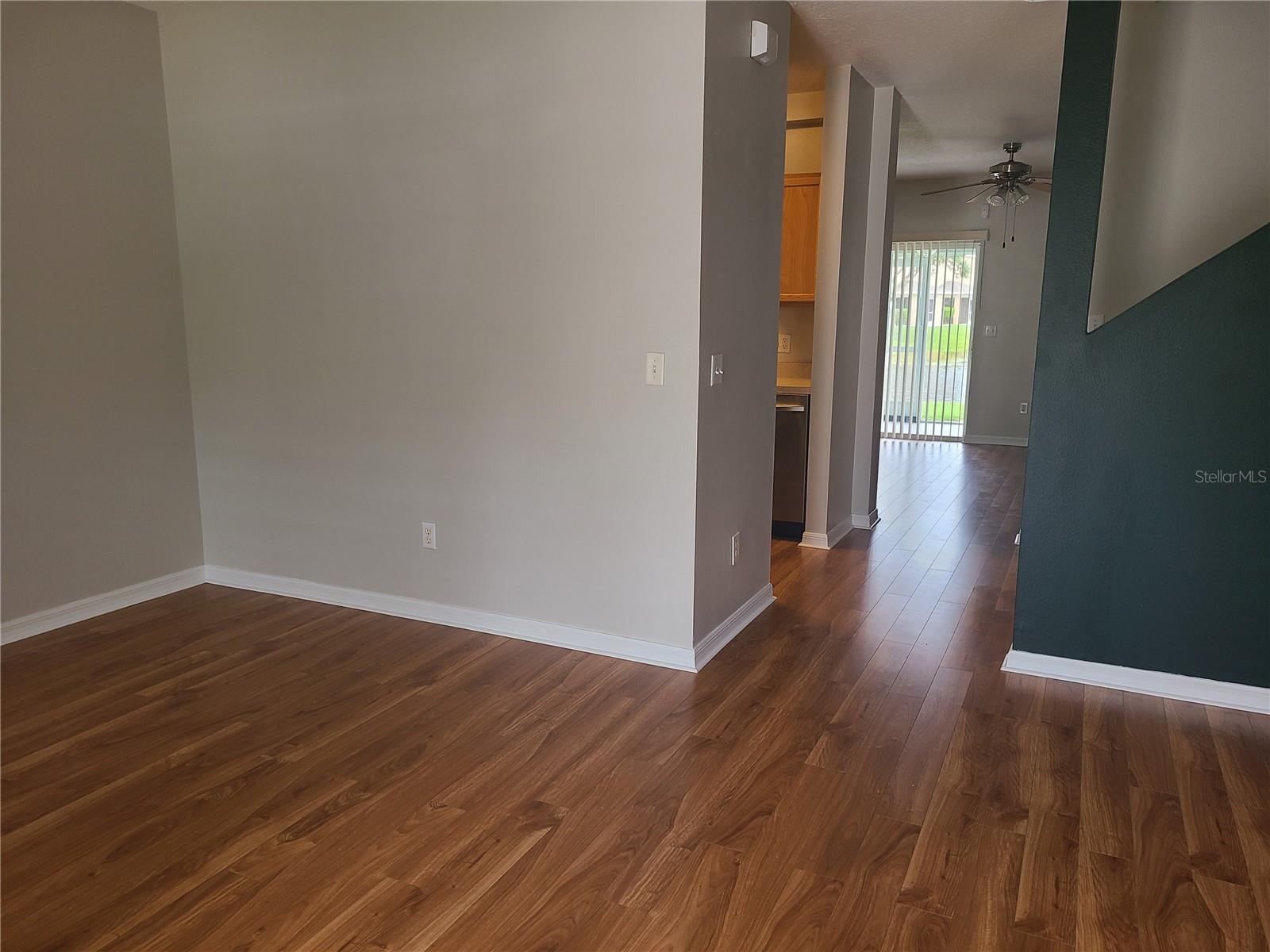 Image 5 of 16 For 14956 Amberjack Terrace 103