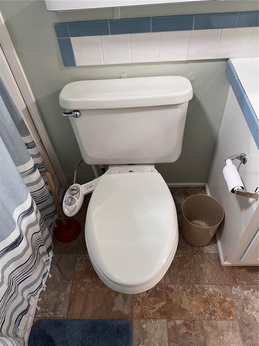 Image 26 of 28 For 4900 4th C Street E