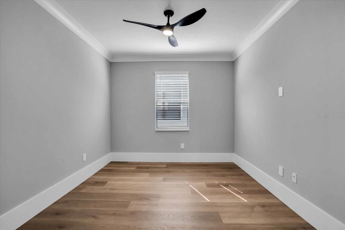 Image 15 of 51 For 15167 Sea Salt Way