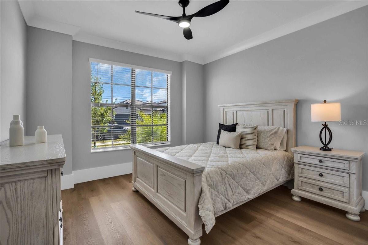 Image 17 of 51 For 15167 Sea Salt Way