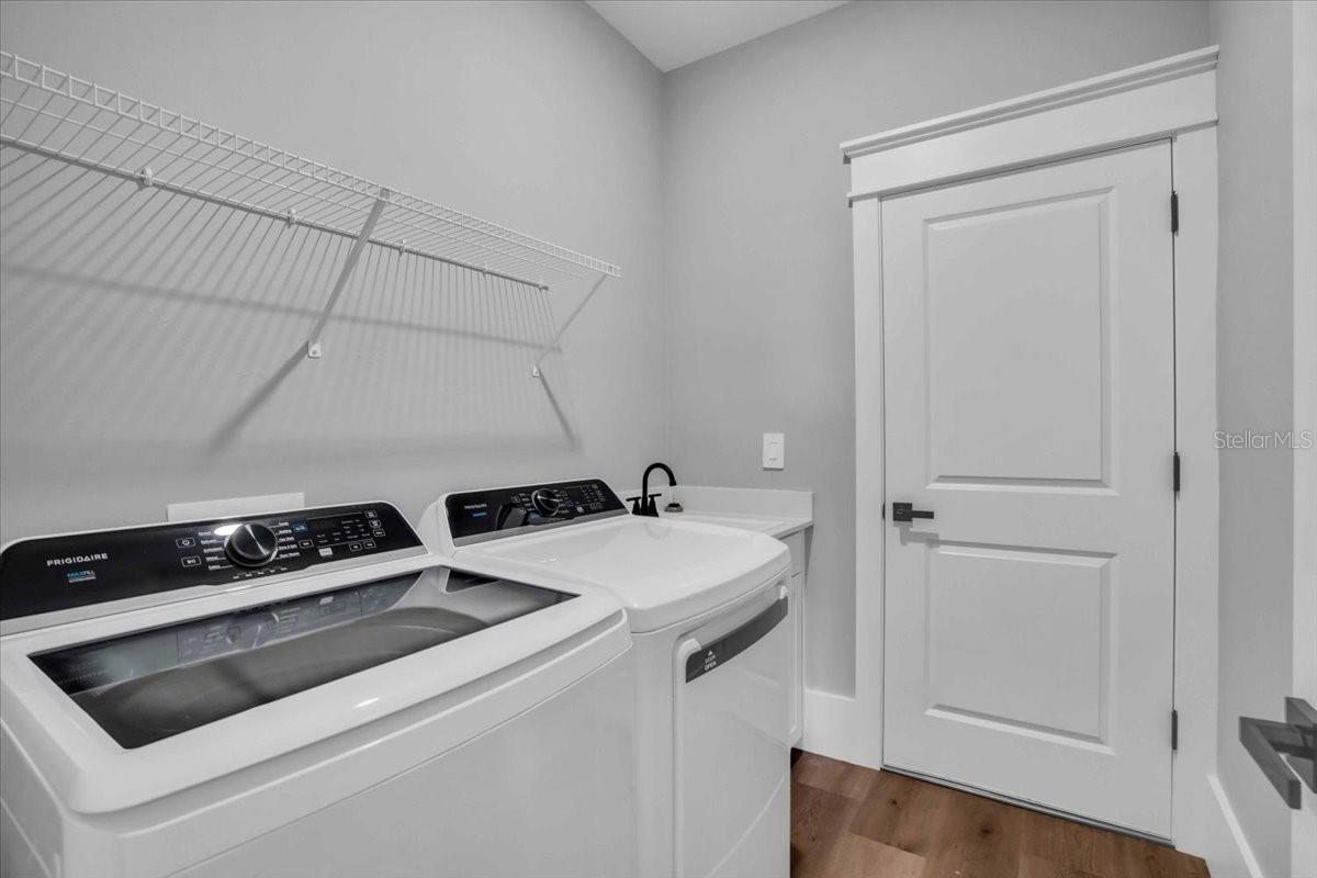 Image 18 of 51 For 15167 Sea Salt Way