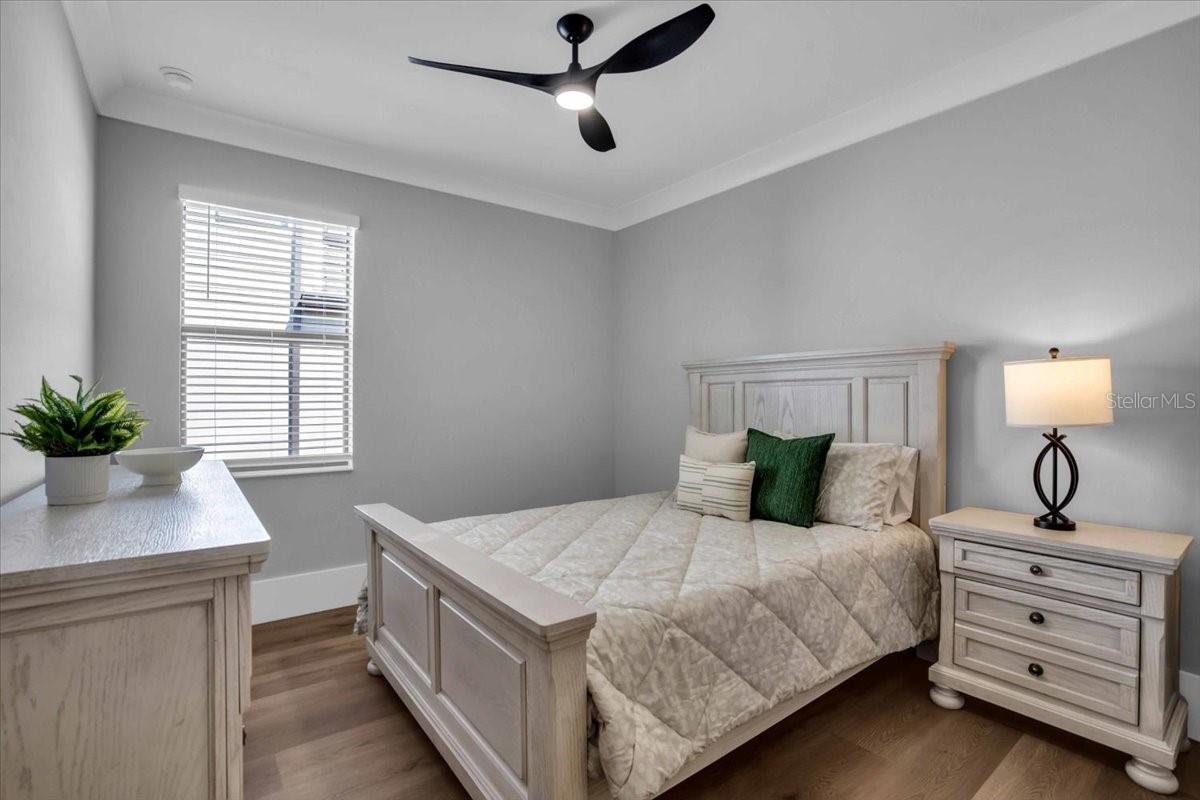 Image 19 of 51 For 15167 Sea Salt Way