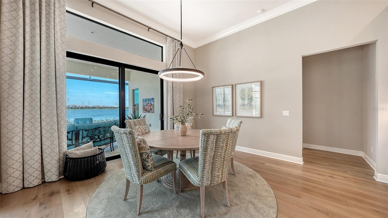 Image 16 of 96 For 281 Bocelli Drive