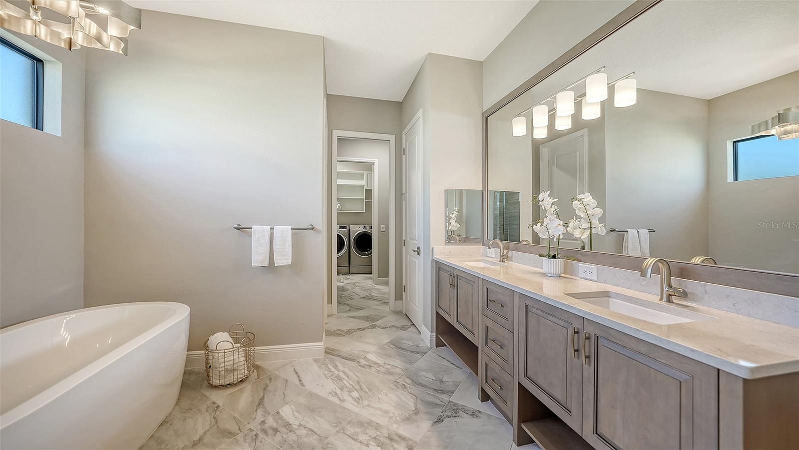 Image 29 of 96 For 281 Bocelli Drive