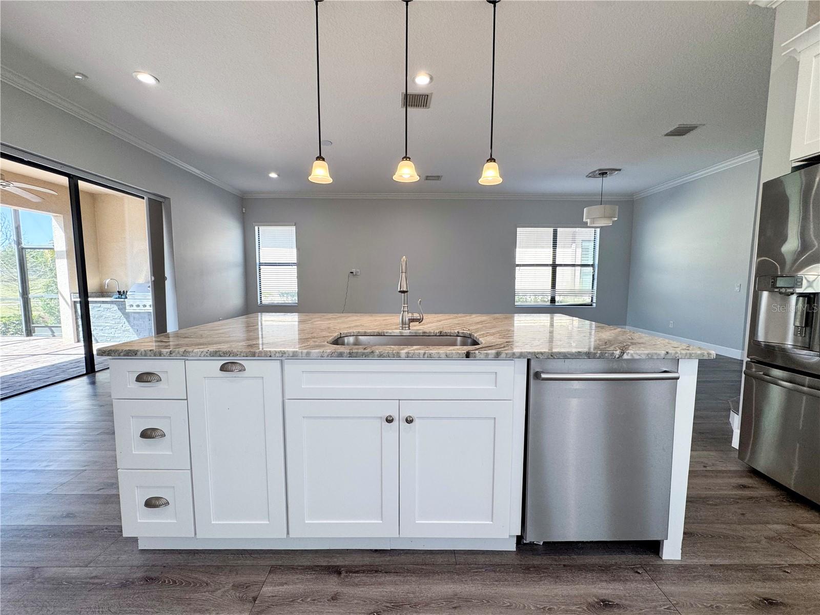 Image 10 of 58 For 12822 Del Corso Loop