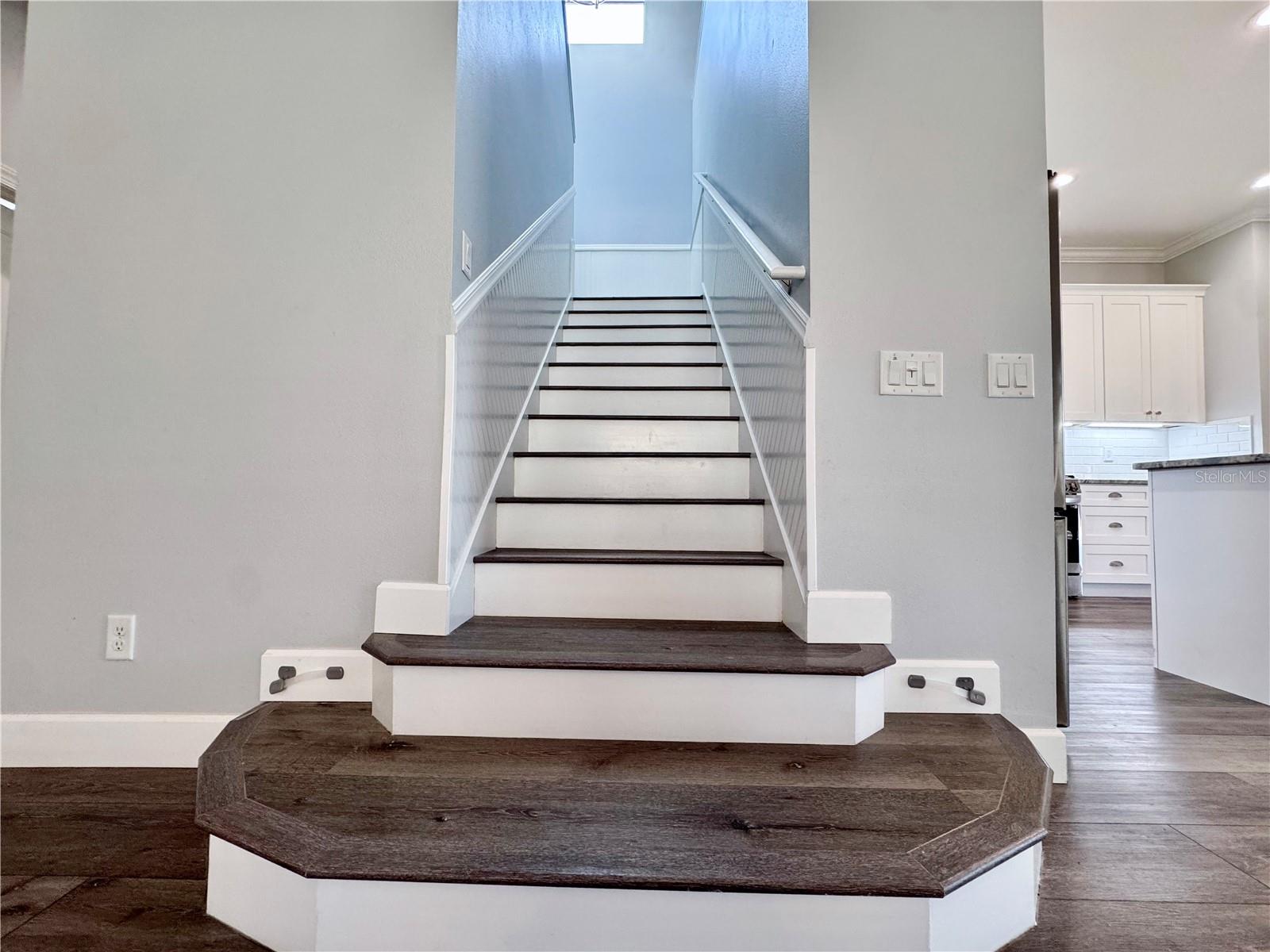 Image 31 of 58 For 12822 Del Corso Loop