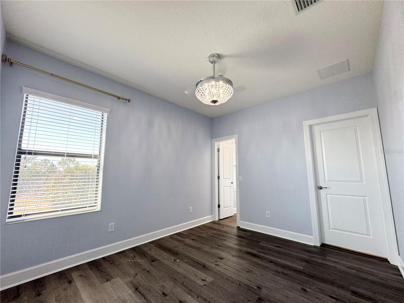 Image 41 of 58 For 12822 Del Corso Loop