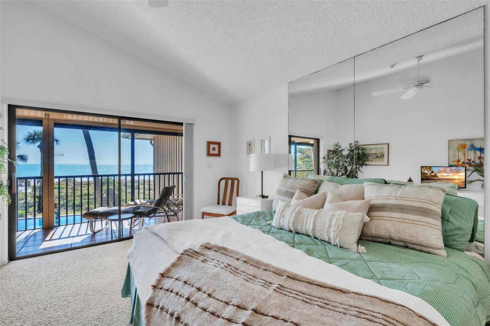 Image 23 of 61 For 5635 Gulf Of Mexico Drive 202