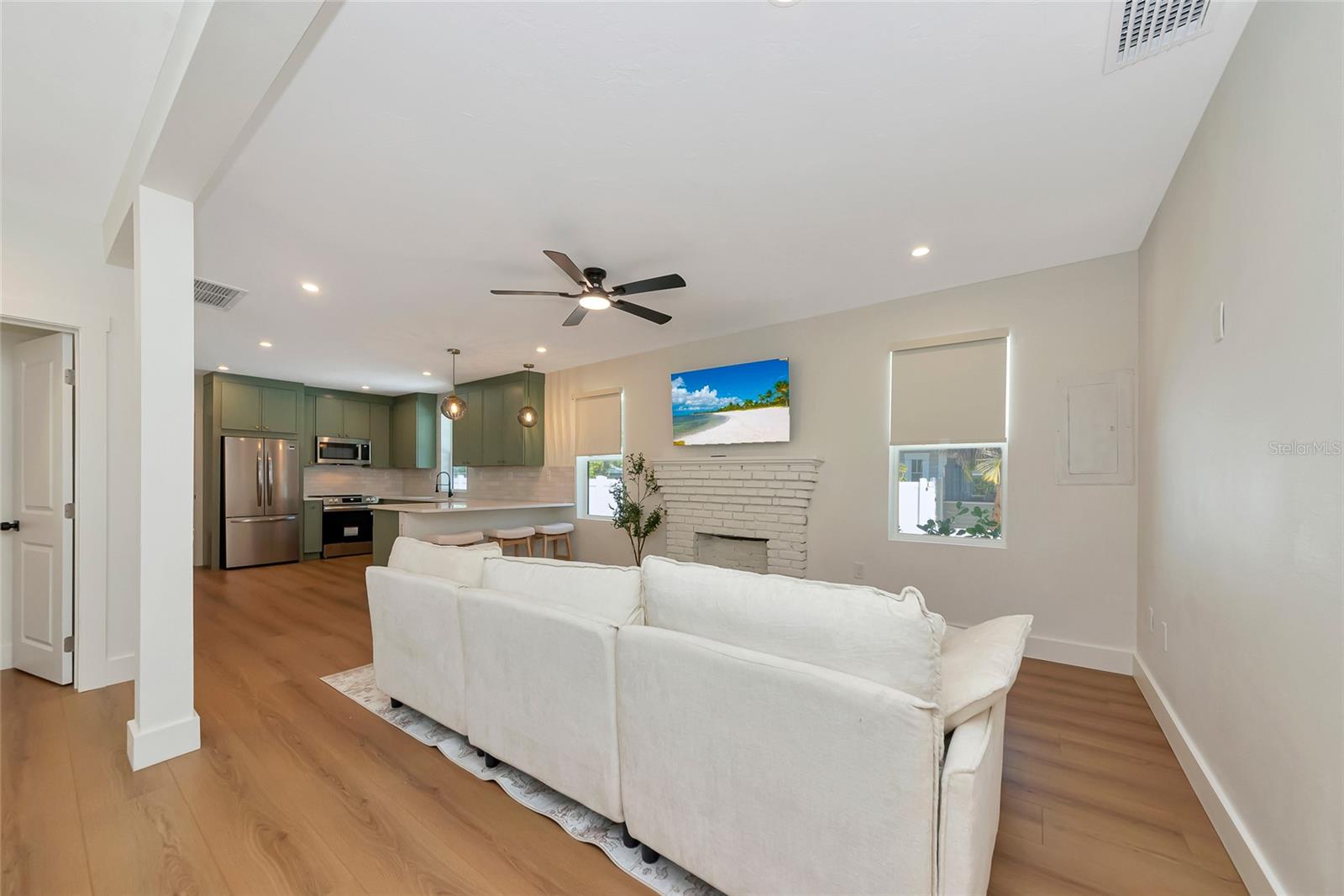 Image 10 of 56 For 316 27th Street W