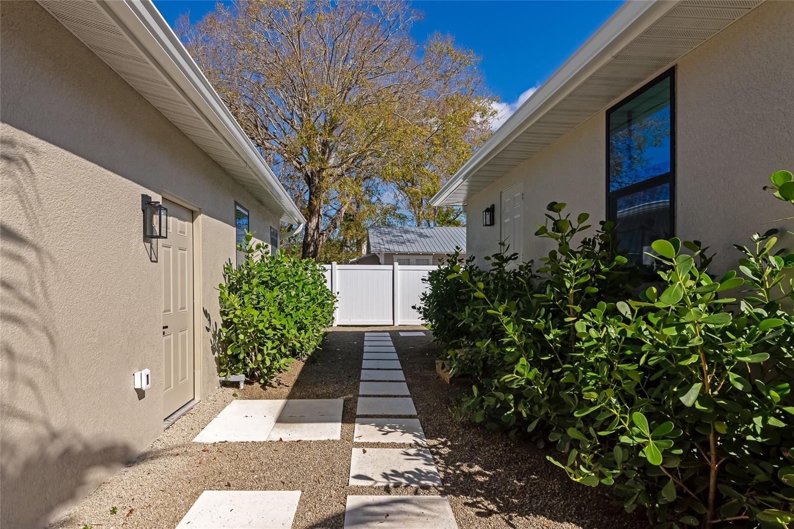 Image 36 of 56 For 316 27th Street W