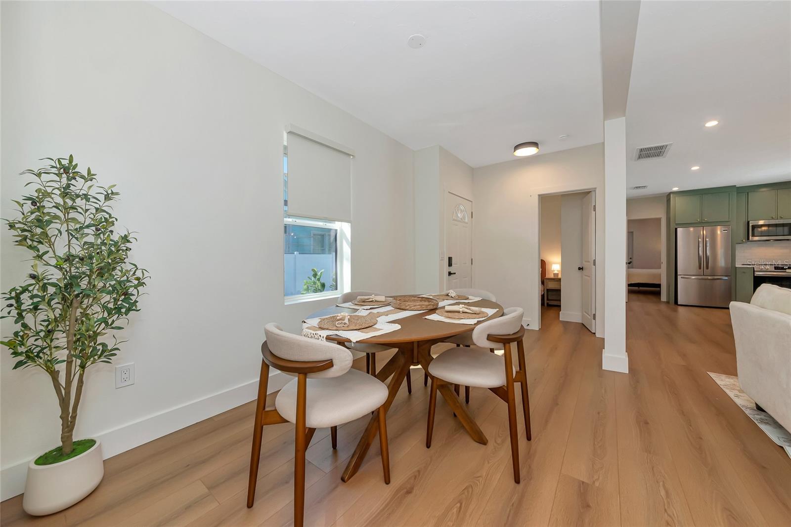 Image 7 of 56 For 316 27th Street W