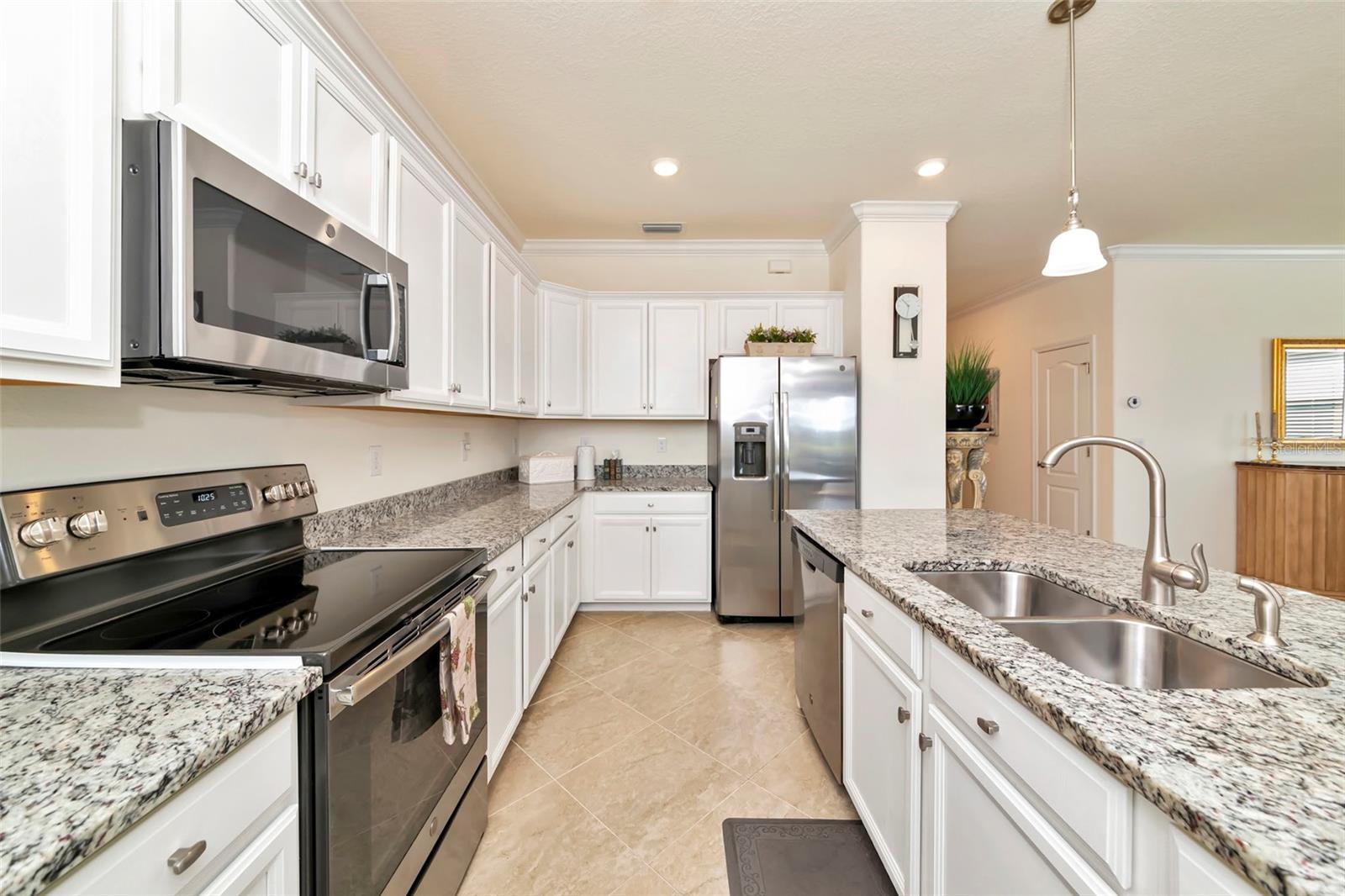 Image 10 of 42 For 9891 Wingood Drive