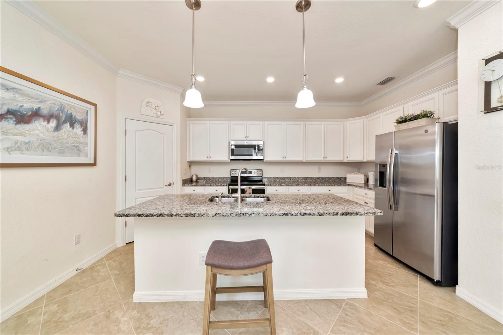 Image 13 of 42 For 9891 Wingood Drive