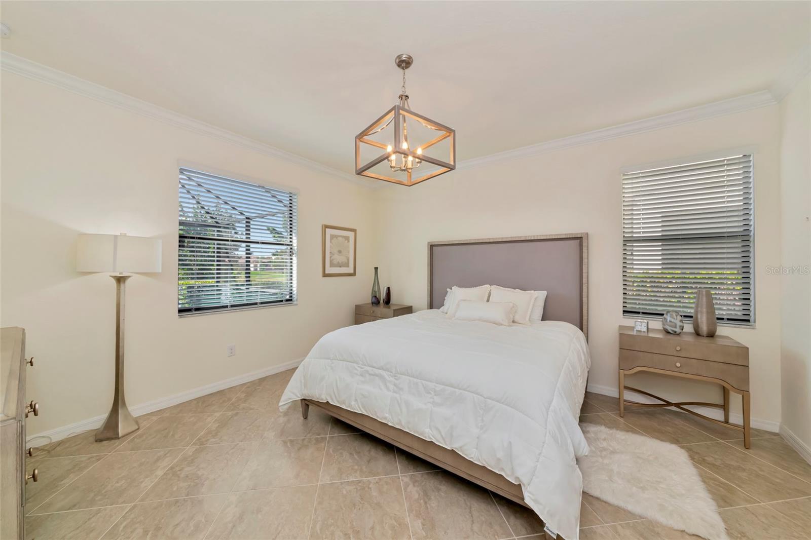 Image 14 of 42 For 9891 Wingood Drive