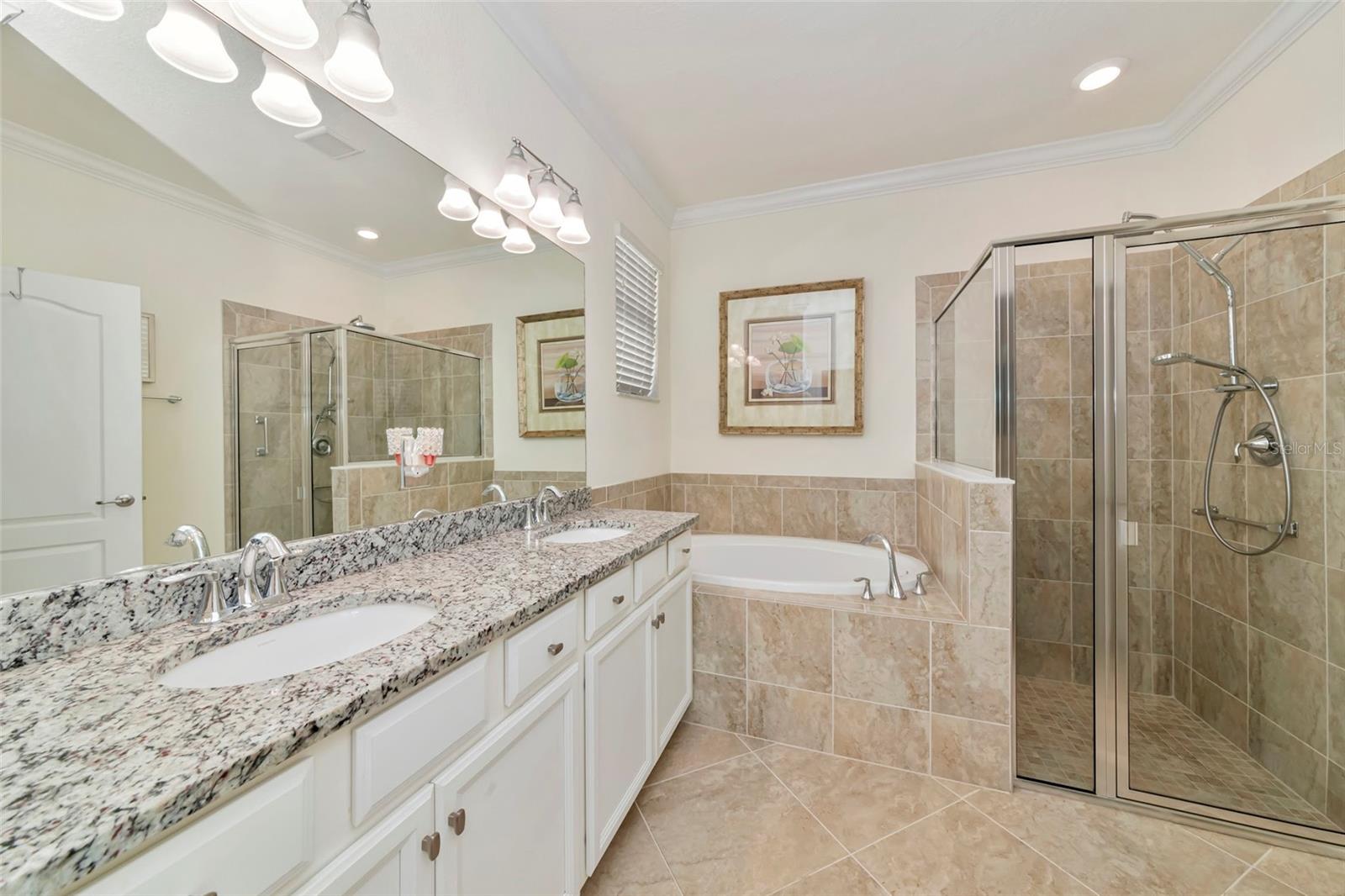 Image 17 of 42 For 9891 Wingood Drive