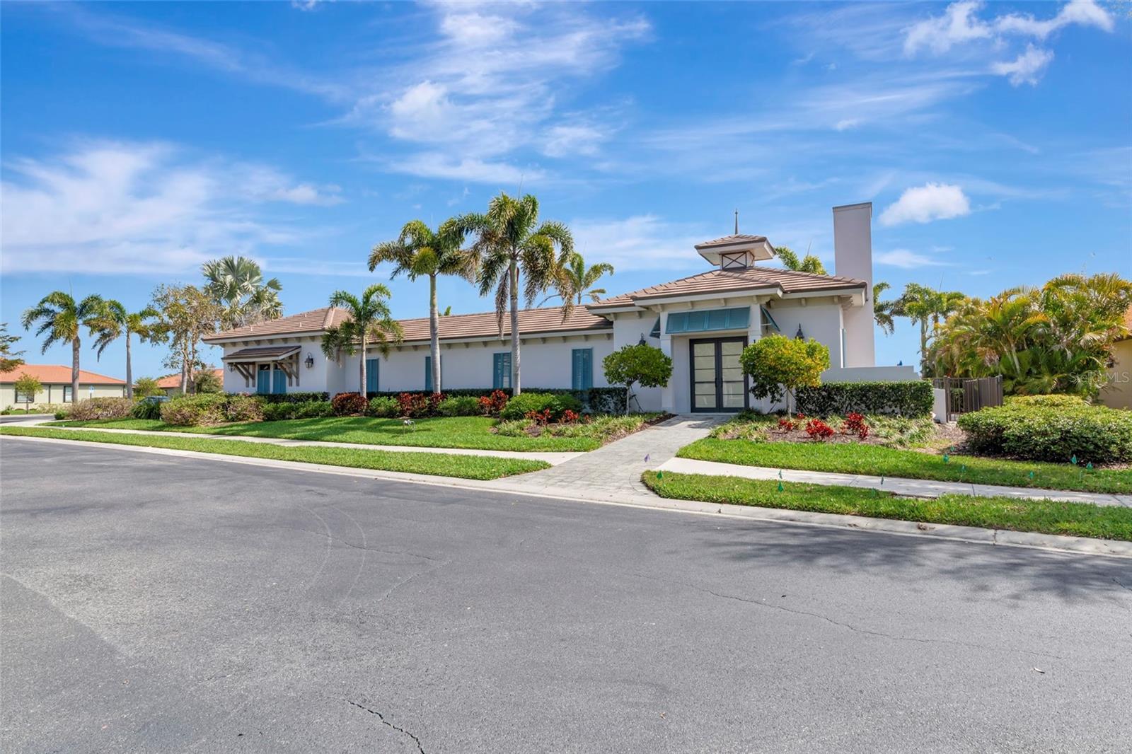 Image 34 of 42 For 9891 Wingood Drive